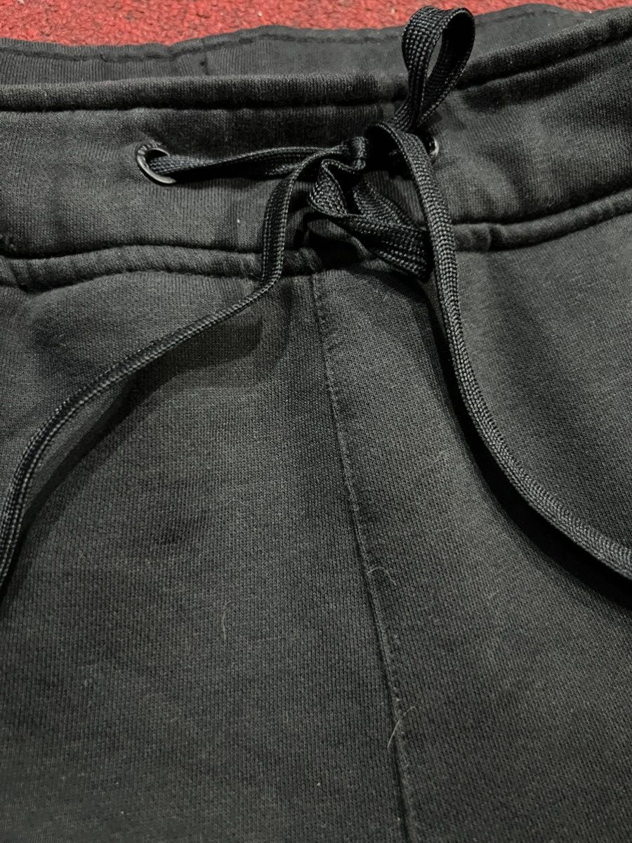 Calvin Klein Calvin Klein short men’s side tape black Size US 34 / EU 50 - 5 Thumbnail