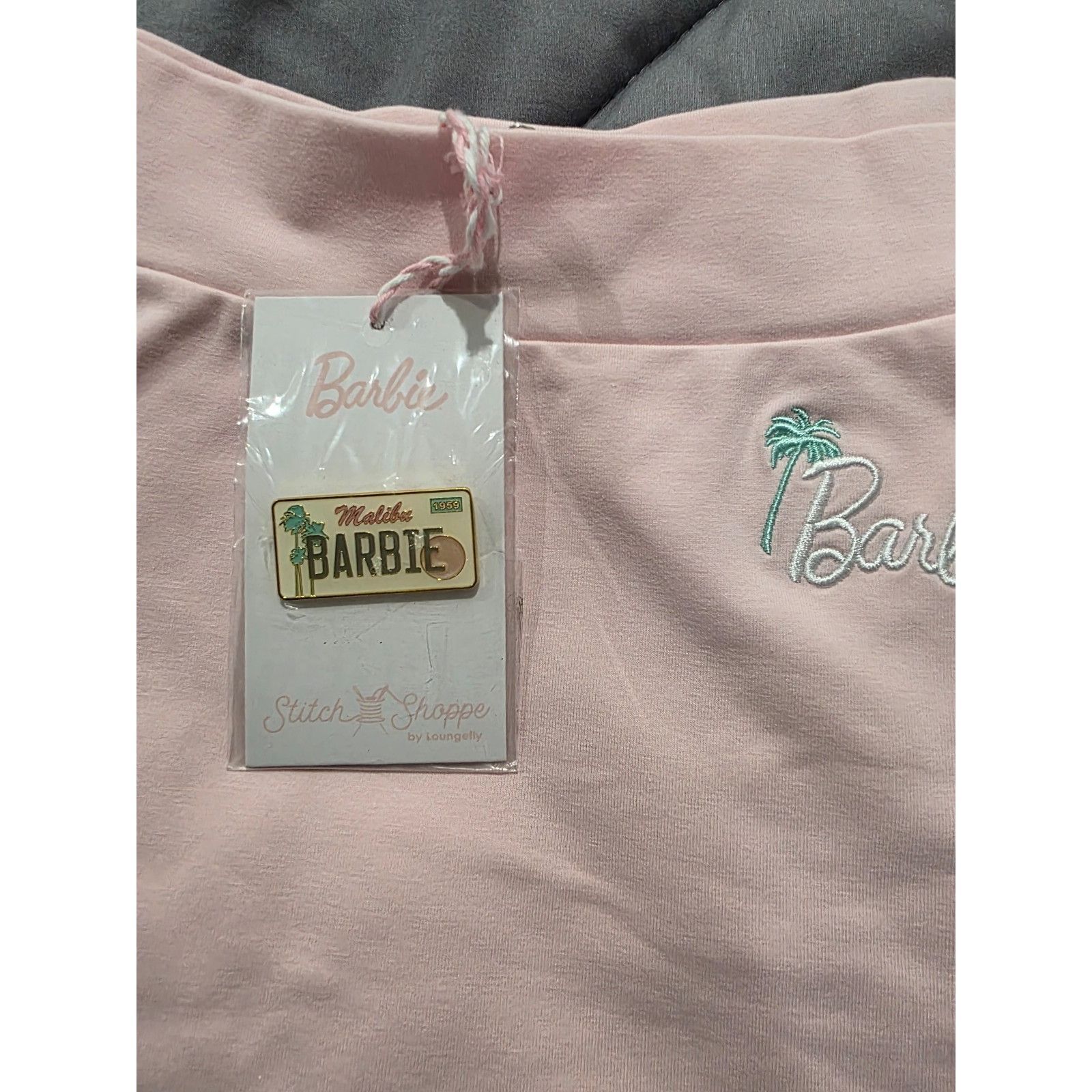 Other NWT Stitch Shoppe By Loungefly Palm Tree Barbie Logo Dizzy T Size M / US 6-8 / IT 42-44 - 2 Thumbnail