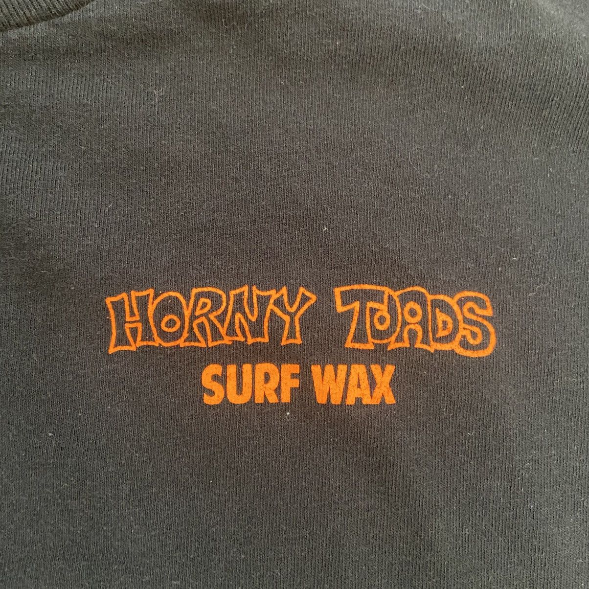 Quiksilver Horny Toads Sex Wax Surfer Surfing T-Shirt Men’s Medium Size US M / EU 48-50 / 2 - 6 Thumbnail