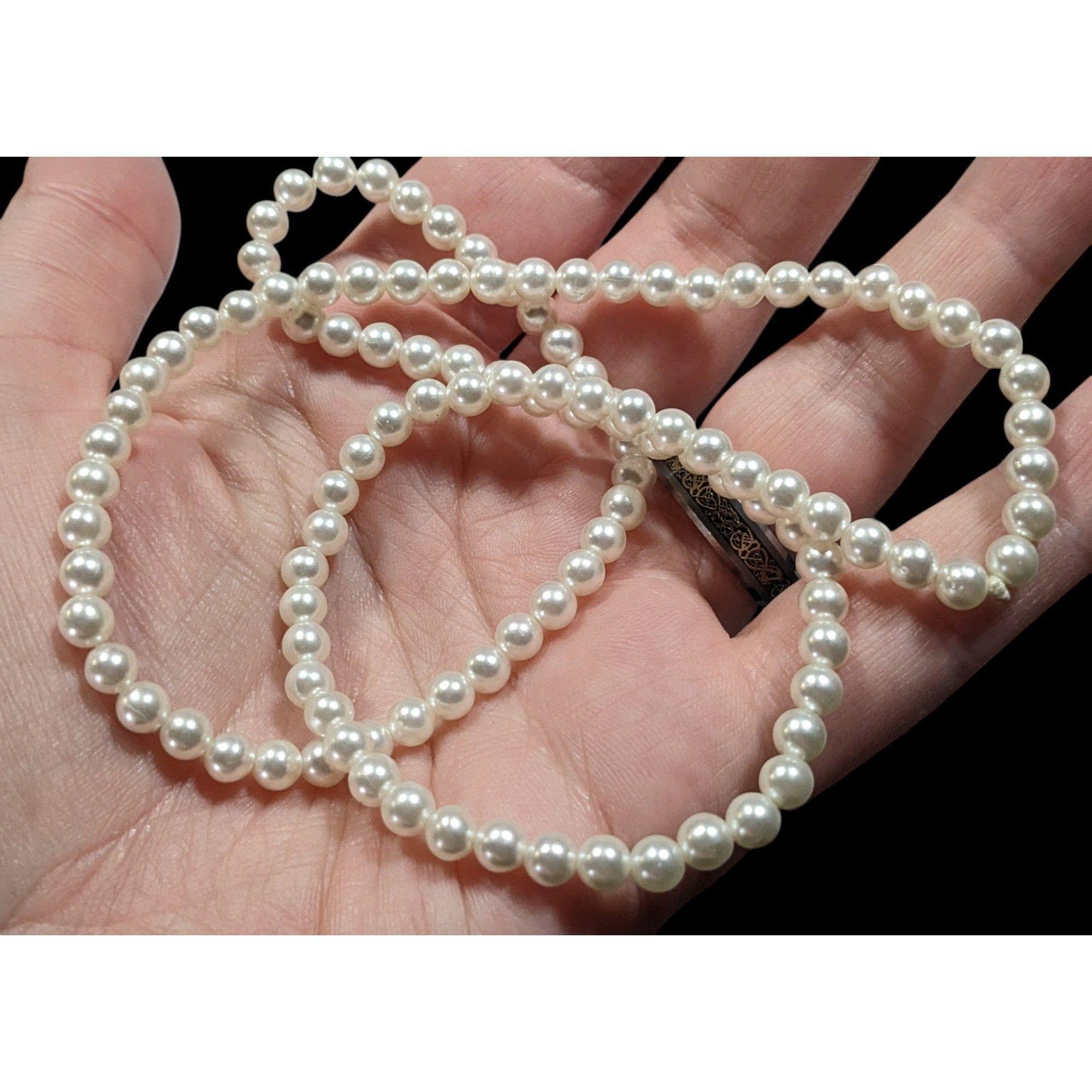 Other Casual Lightweight White Faux Pearl Necklace Size ONE SIZE - 3 Thumbnail