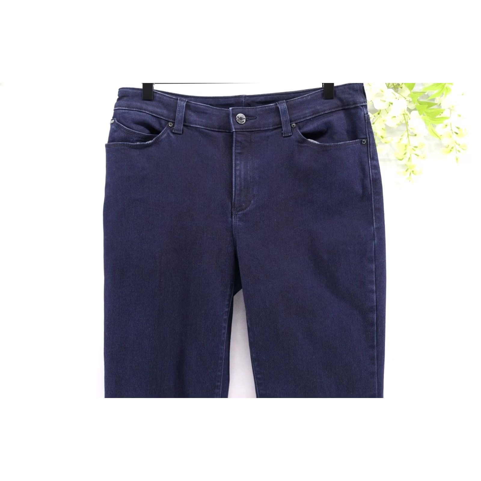 Armani Exchange Armani Women Jeans J18 Dahlia Stretch Blue Cotton Sz 31x31 Dark Blue Regular Women Style Straight 5-Pocket Zipper Button Logo Denim Clothing Size 24" / US 00 / IT 34 - 3 Thumbnail