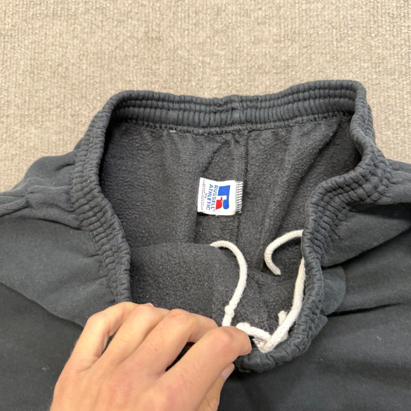Russell Athletic VINTAGE Russell Athletic Sweatpants Mens XL Black 90s Pockets USA Made Size US 36 / EU 52 - 7 Thumbnail