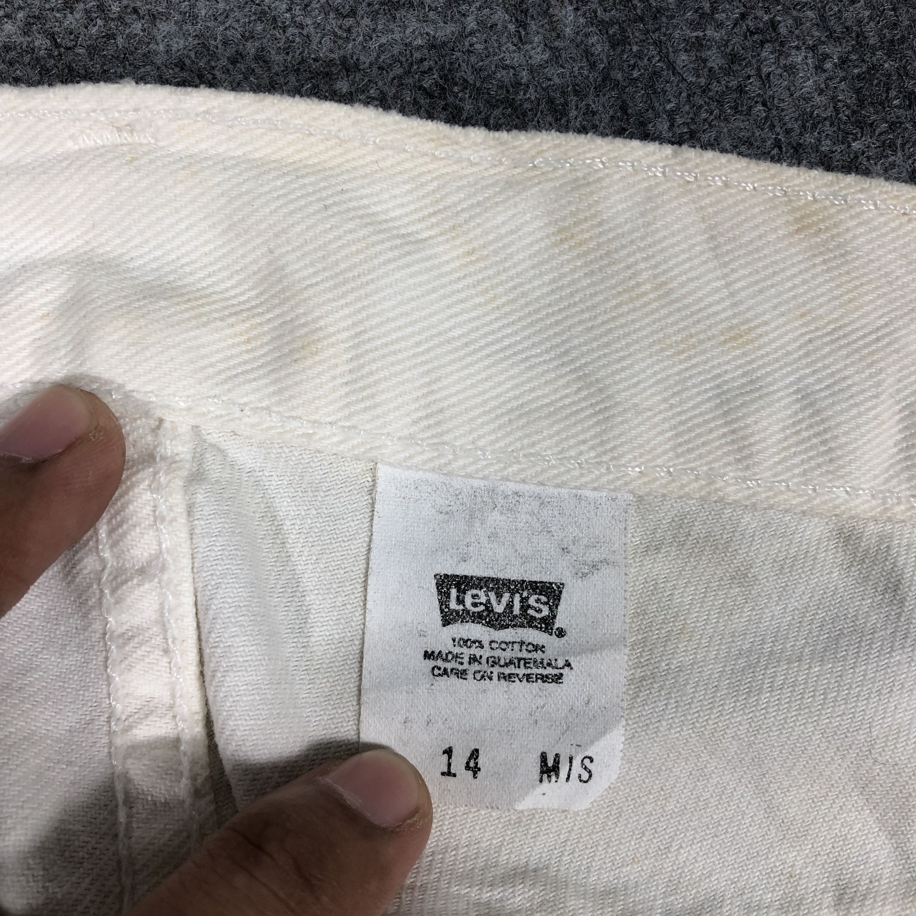 Levi's × Vintage Womens 90s Vintage Levis Jeans Short Pants L1079W Size 35" - 11 Thumbnail