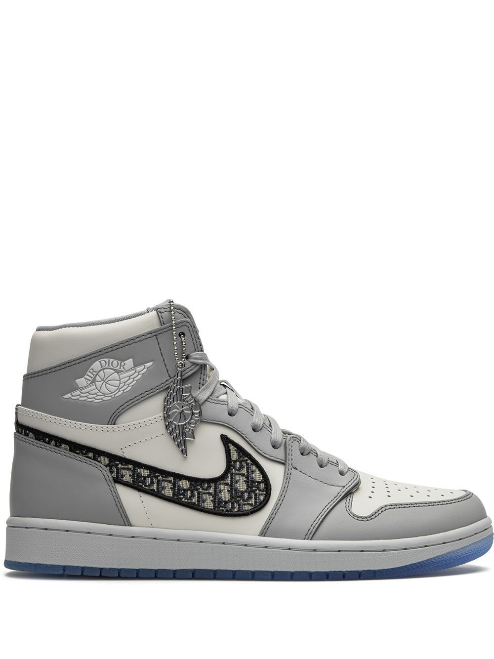Dior × Jordan Brand Jordan x Dior Air Jordan 1 Retro High Top Sneaker BNIB Size US 6.5 / EU 39-40 - 1 Thumbnail