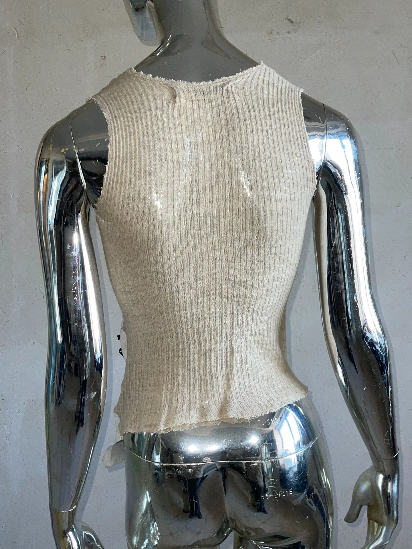 Share Spirit Homme Share Spirit Homme Vintage Ultra Rare Metal Lambskin Vest Size XS / US 0-2 / IT 36-38 - 5 Thumbnail