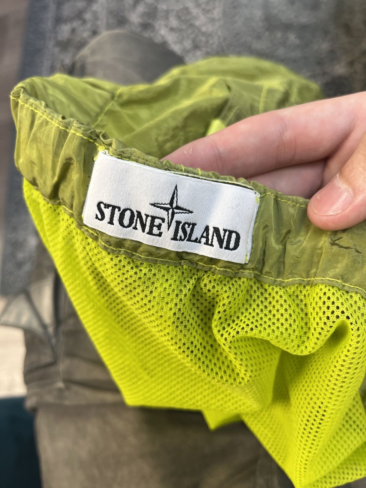 Stone Island Stone Island Olive Green Nylon Shorts L Size US 34 / EU 50 - 5 Thumbnail
