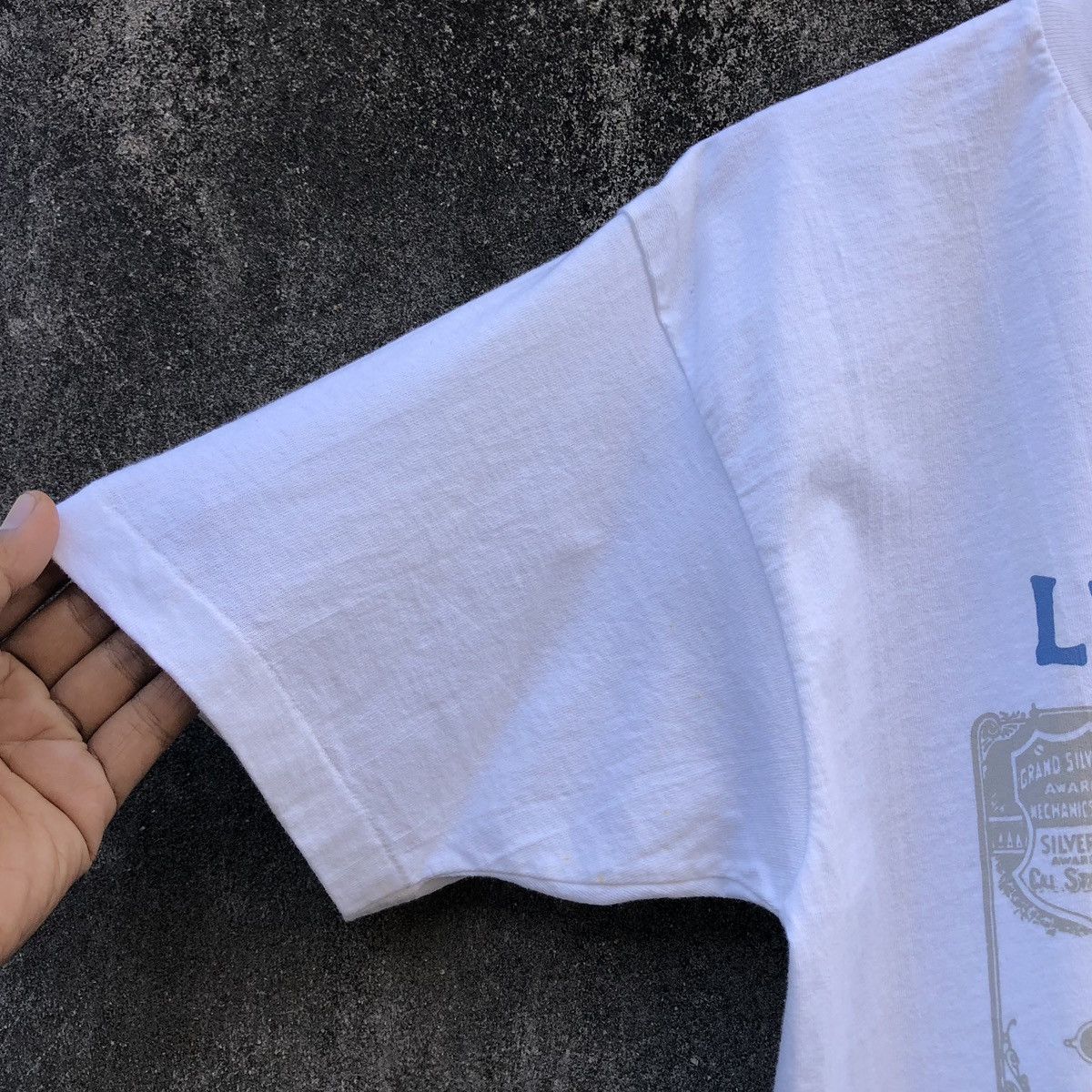 Levi's VTG 90s Levi's Corporate Print Short Sleeve T-shirt USA 🇺🇸 Size US L / EU 52-54 / 3 - 8 Thumbnail