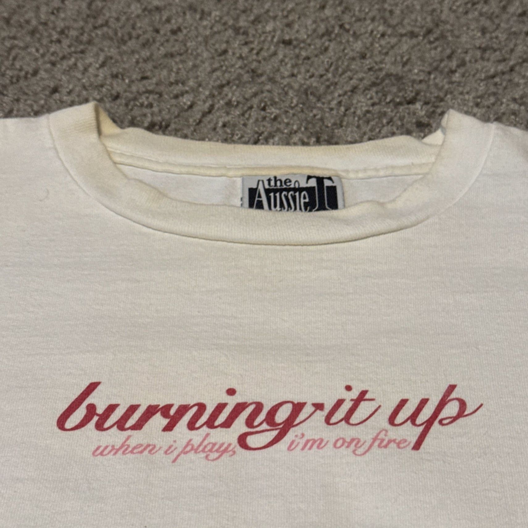 Vintage VINTAGE The Aussie T Company Burning It Up Play Like A Girl White T-Shirt XL Size XL / US 12-14 / IT 48-50 - 5 Thumbnail