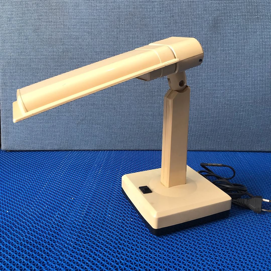 Vintage Vintage space age desk lamp midcentury atomic spaceage Size ONE SIZE - 4 Thumbnail