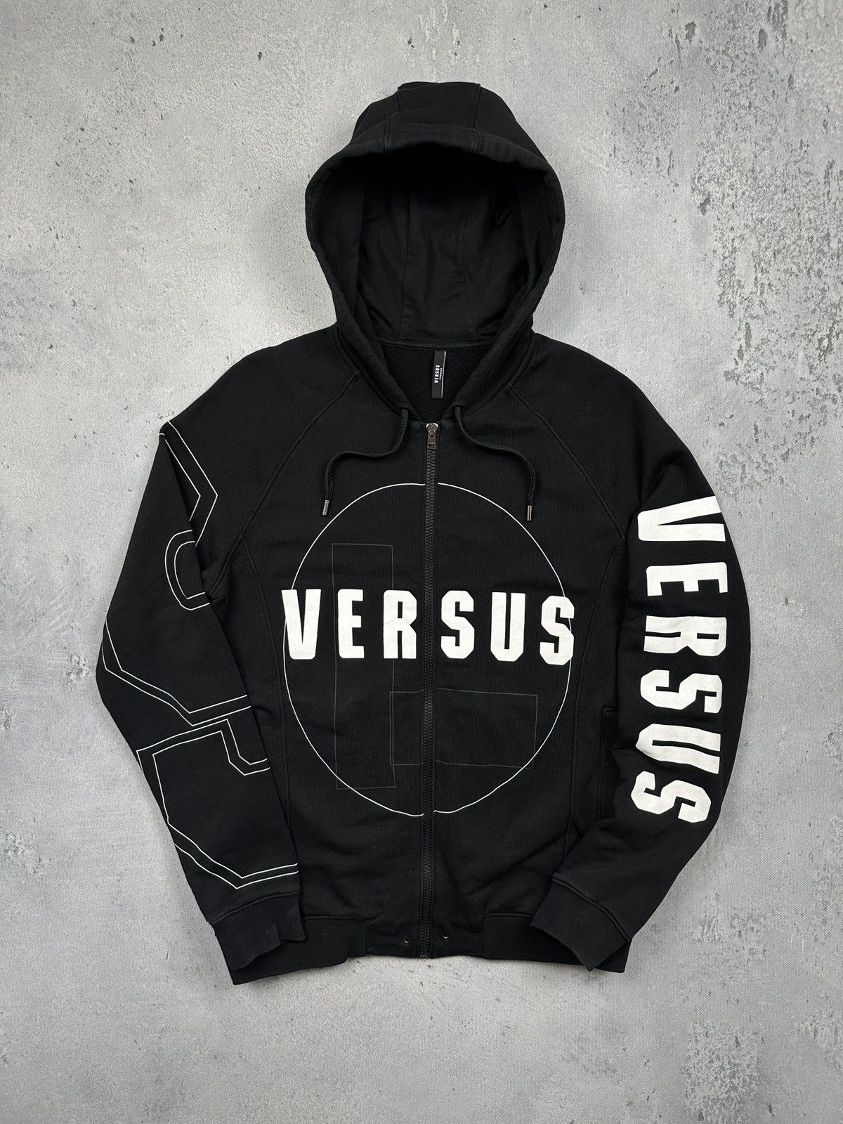 Versus Versace Versus Versace Black Full Zip Hoodie Geometric Print Rare S Size US S / EU 44-46 / 1 - 1 Thumbnail