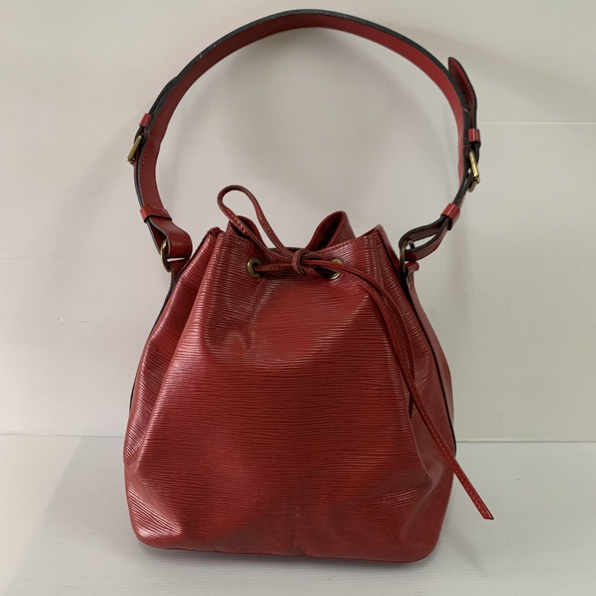 Louis Vuitton Louis Vuitton Epi Leather Petit Noe Size ONE SIZE - 3 Thumbnail
