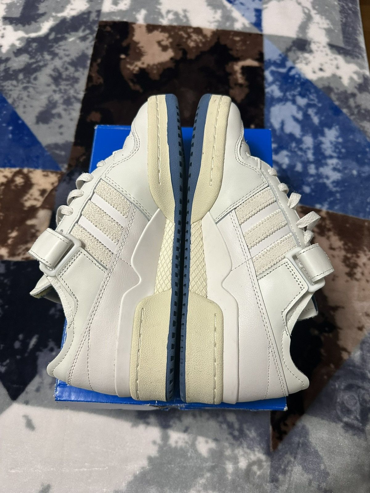 Adidas ADIDAS WHITE BLUE Size US 8 / EU 41 - 3 Thumbnail