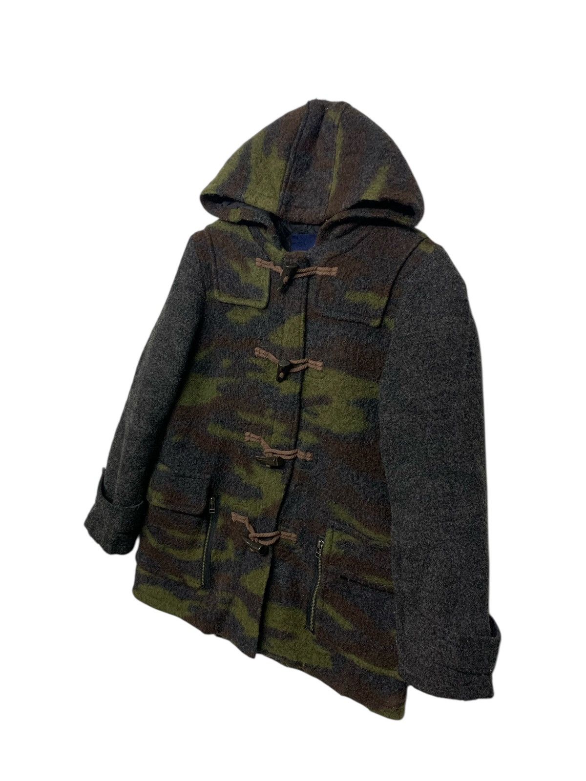 Avirex Rare Avirex Camo Heavy Jacket Hoodie Zipper Down Size US M / EU 48-50 / 2 - 2 Thumbnail