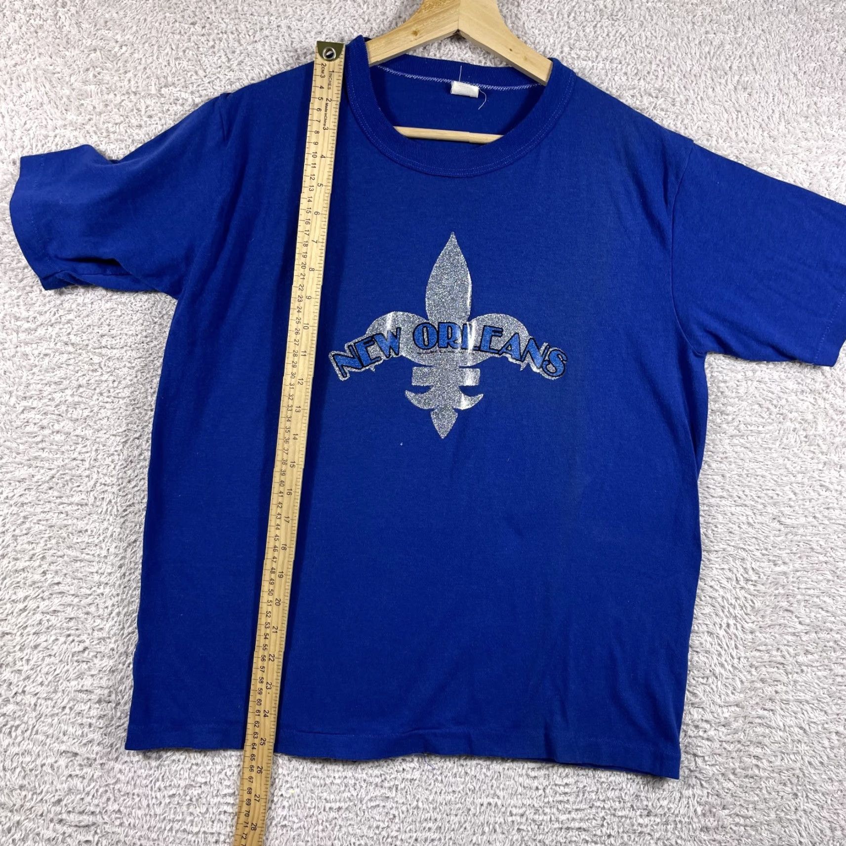 Vintage VINTAGE New Orleans T-Shirt Adult Large Blue Single Stitch Mardi Gras USA Shirt Mens 70s Size US L / EU 52-54 / 3 - 5 Thumbnail