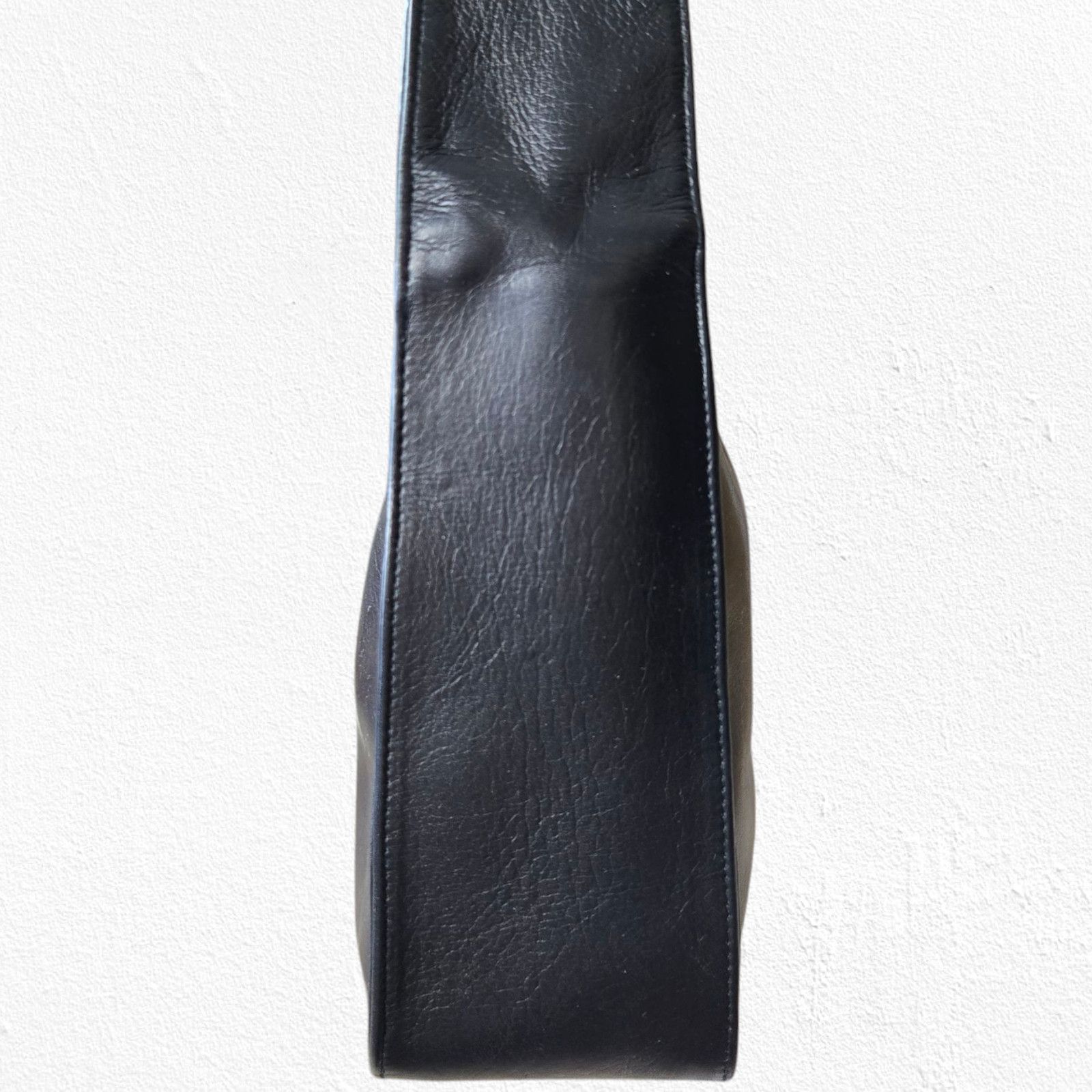 Vintage 80s Vintage Black Leather Minimalist Shoulder Bag Size ONE SIZE - 5 Thumbnail