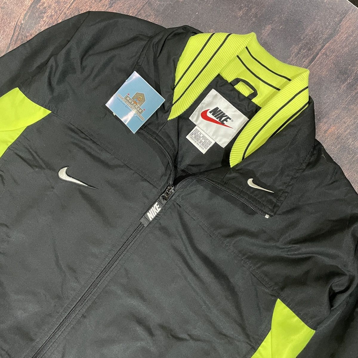 Nike × Vintage Vintage 90s Windbreaker Big Logo Size US XL / EU 56 / 4 - 4 Thumbnail