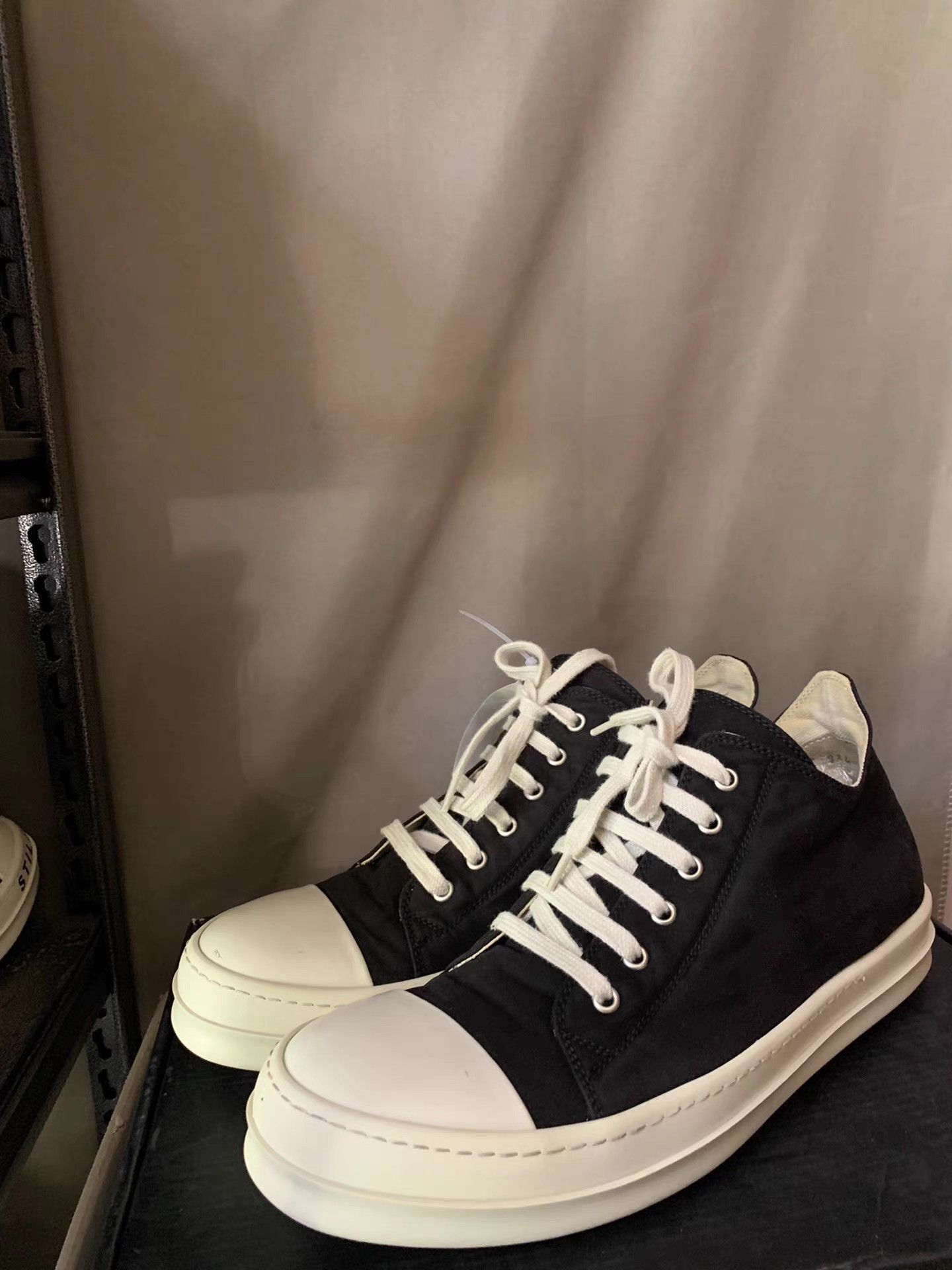 Rick Owens Rick Owens DRKSHDW Low Top Ramones Size US 9 / EU 42 - 1 Thumbnail