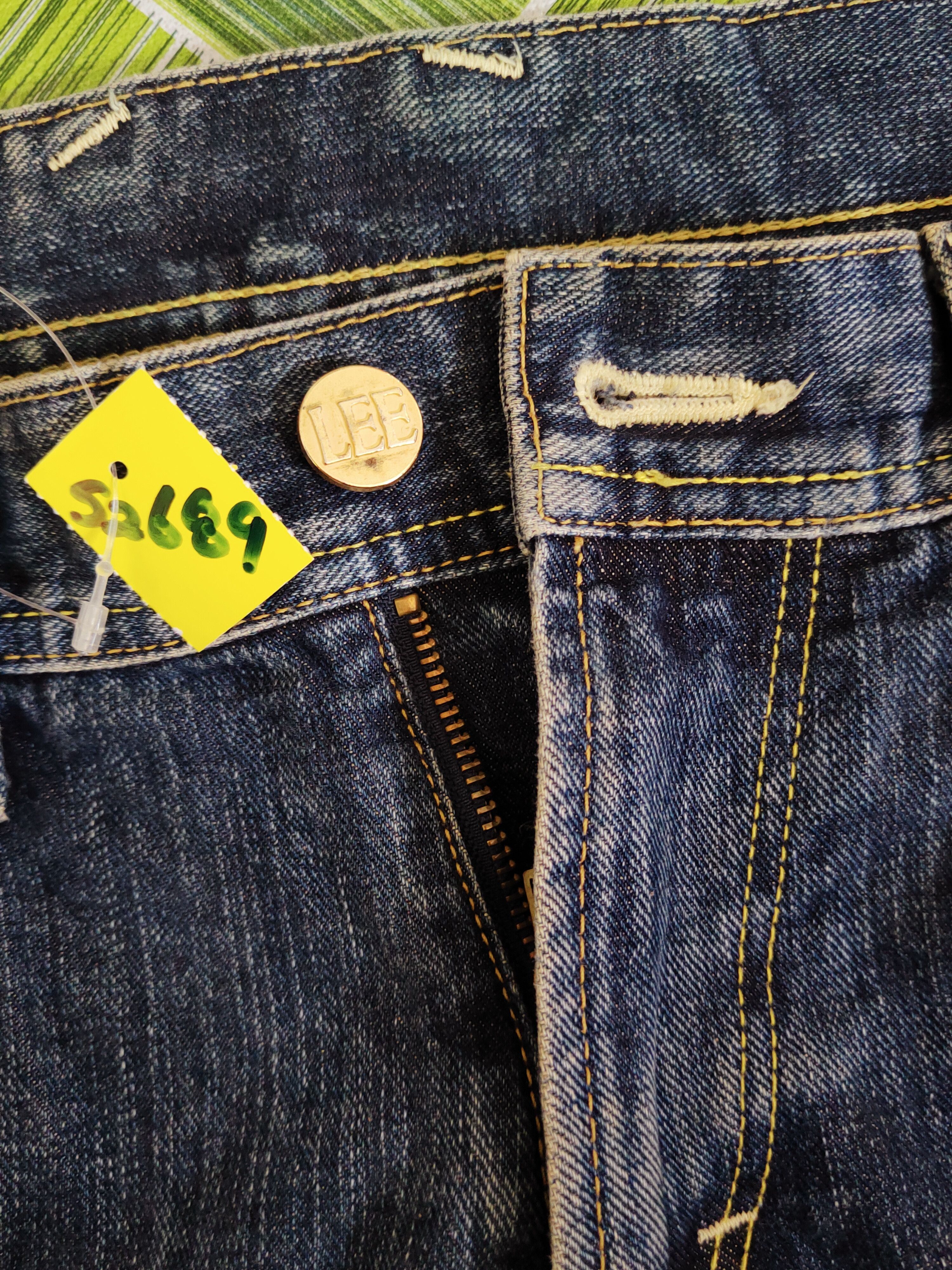 Japanese Brand Lee Blue Distressed Ripped Jeans #S2689 Size US 31 - 18 Thumbnail