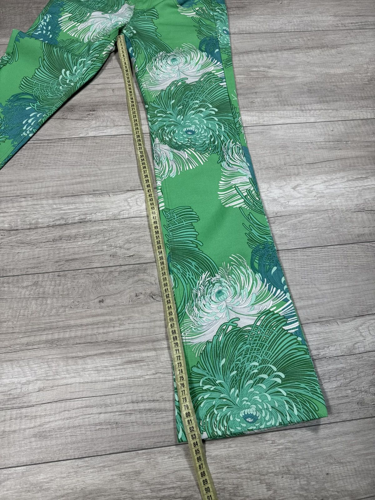Gucci Gucci Green Floral Print Cotton Holiday Jeans Size 36 Rare Size 36" / US 14 / IT 50 - 18 Thumbnail