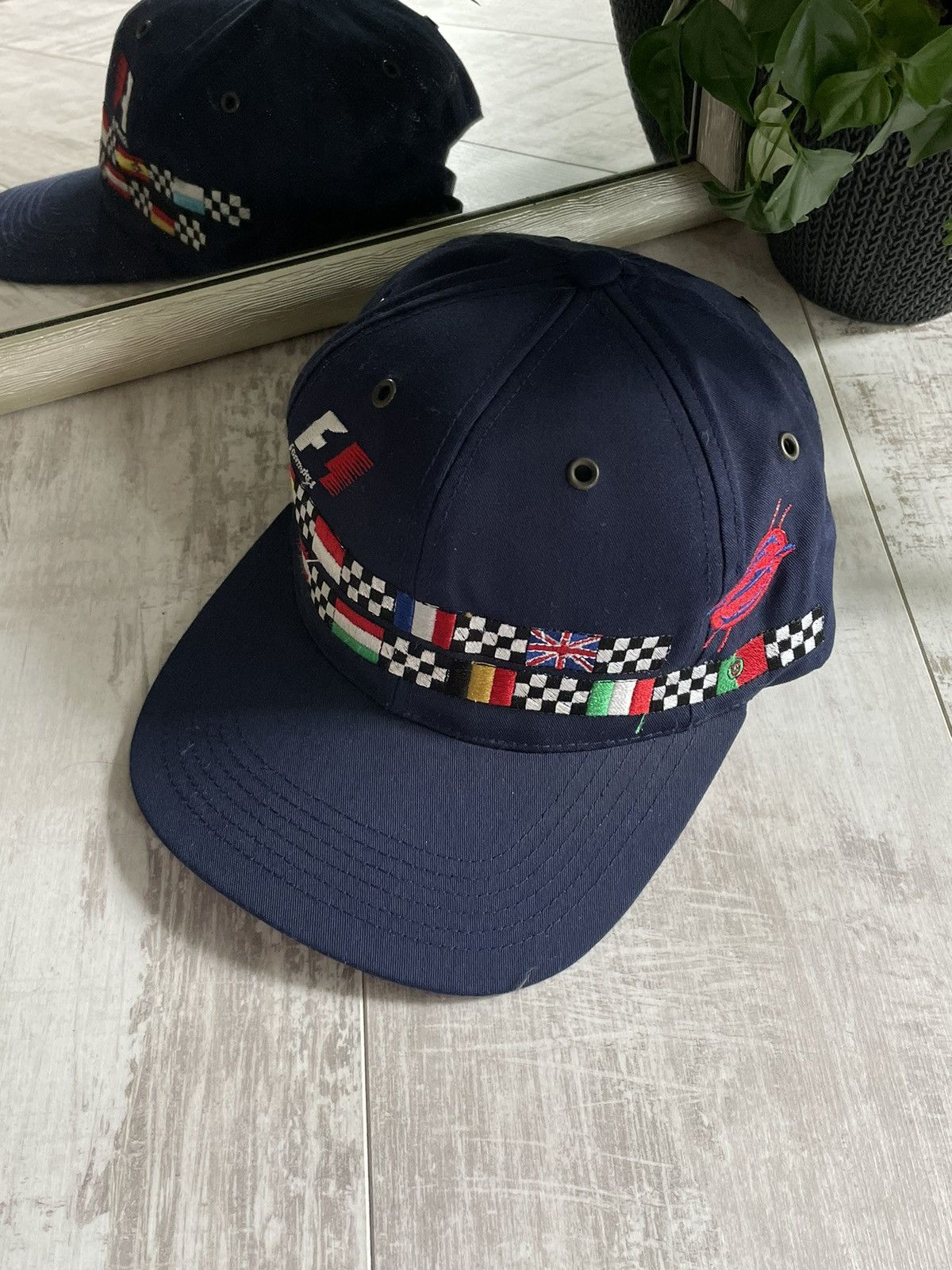 Formula 1 × Vintage Vintage 1987 Formula 1 World Championship Hat Cap RARE Size ONE SIZE - 4 Thumbnail