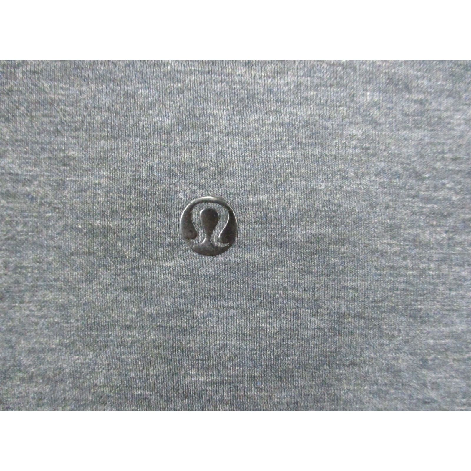 Lululemon Lululemon Golf Polo Shirt Gray Solid Polo Mens Large Live In Practice Tech Pique Short Sleeve Knit Shirt 40 Chest Regular fit Size US L / EU 52-54 / 3 - 6 Thumbnail