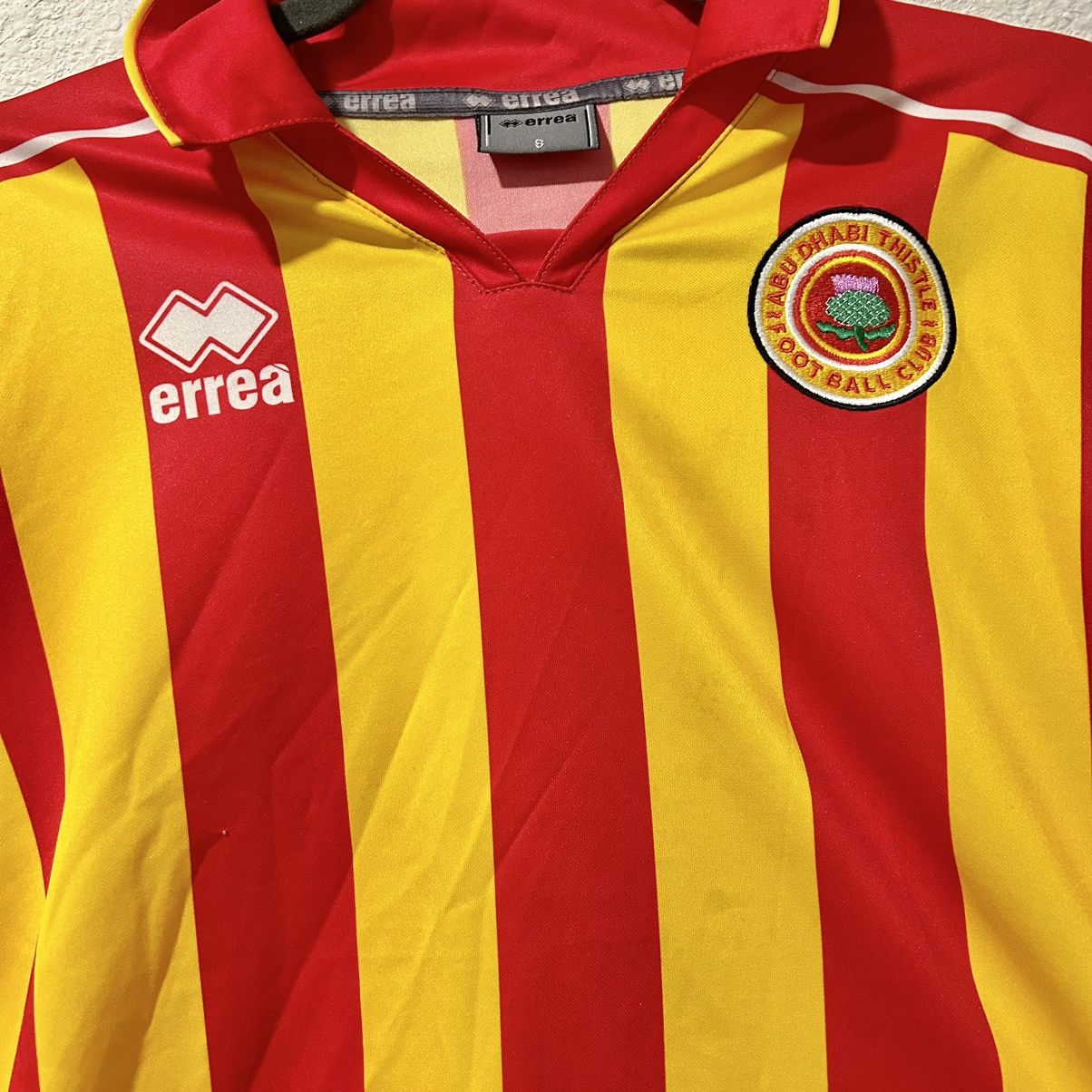Other Abu Dhabi Thistle Errea Football Club Jersey 12 Men’s Small Size US S / EU 44-46 / 1 - 2 Thumbnail