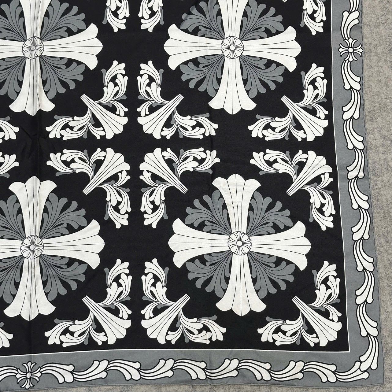 Chrome Hearts CHROME HEARTS TWILL SCARF black/gray Size ONE SIZE - 3 Thumbnail