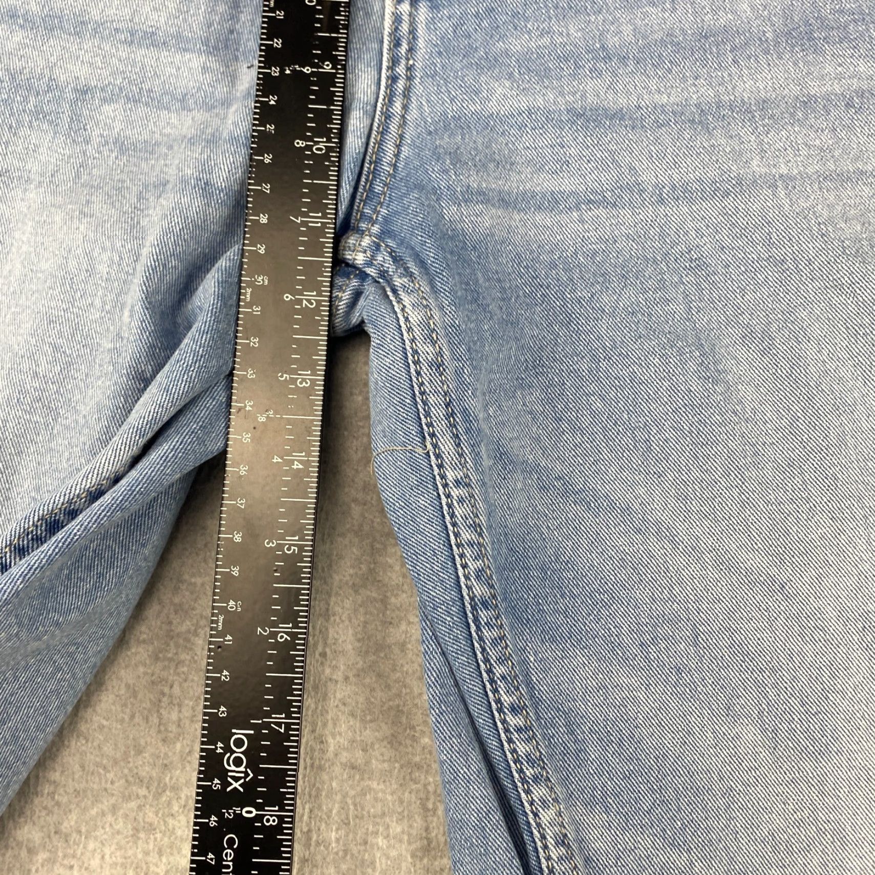 Essentials Amazon Essentials Jeans Mens 34X30 Blue Slim Straight Denim 5-Pocket Regular Waist 34 Adult Mens Jeans Blue Stretch Distressed N/A Size US 34 / EU 50 - 5 Thumbnail