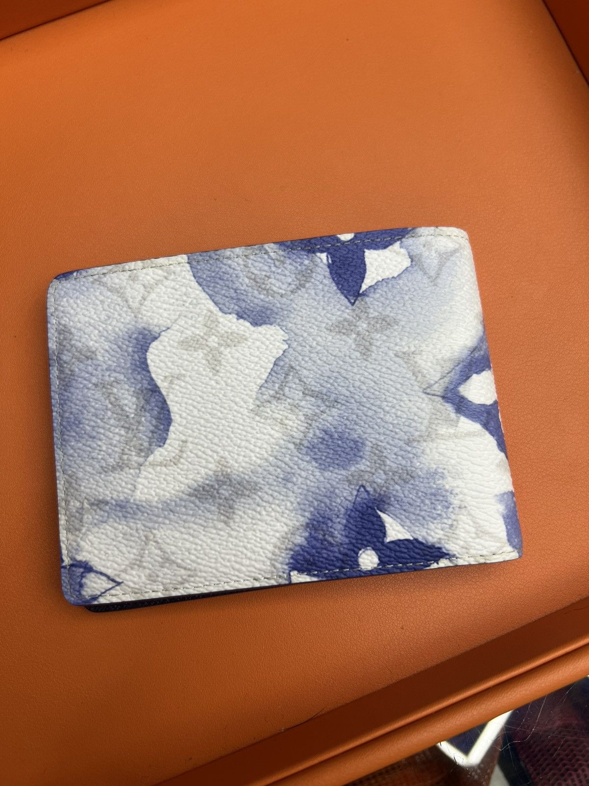 Louis Vuitton Louis Vuitton Watercolor Monogram Size ONE SIZE - 2 Thumbnail