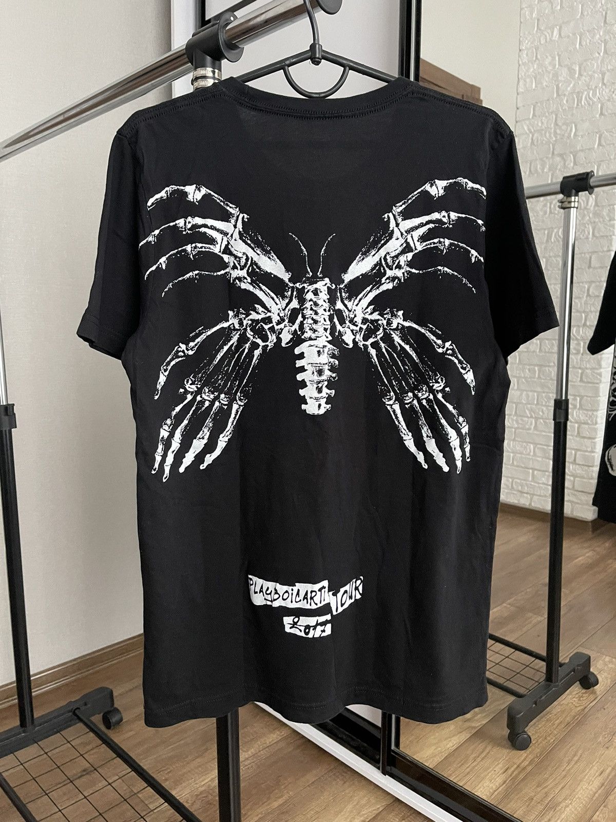 AWGE Playboi Carti Butterfly Skull T-Shirt Tee Rap Hip Hop Size US M / EU 48-50 / 2 - 7 Thumbnail