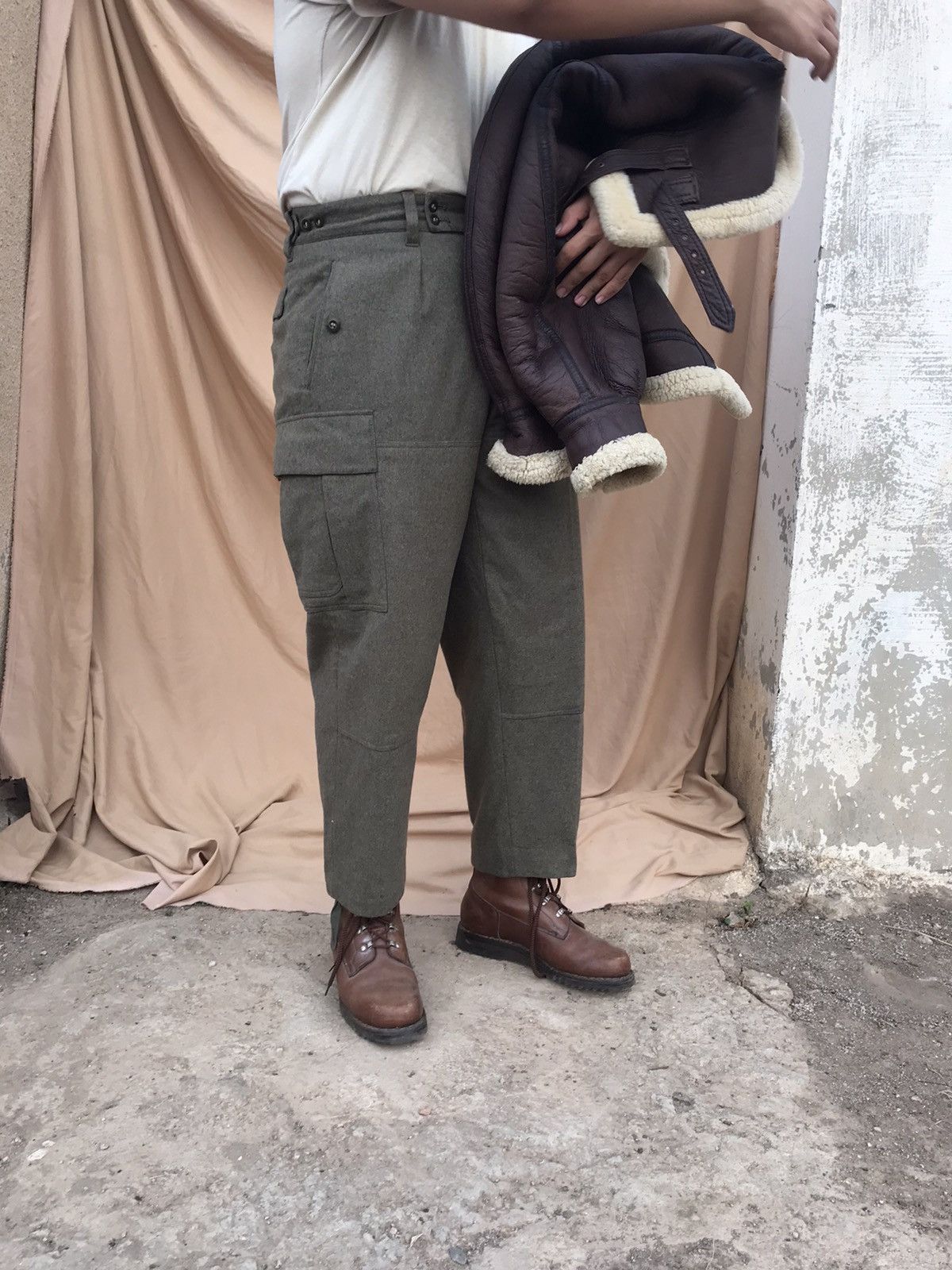 Vintage EXTREME HEAVY DUTY WOOL ANTIQUE GERMAN ARMY WOOL CARGO PANTS Size US 30 / EU 46 - 4 Thumbnail