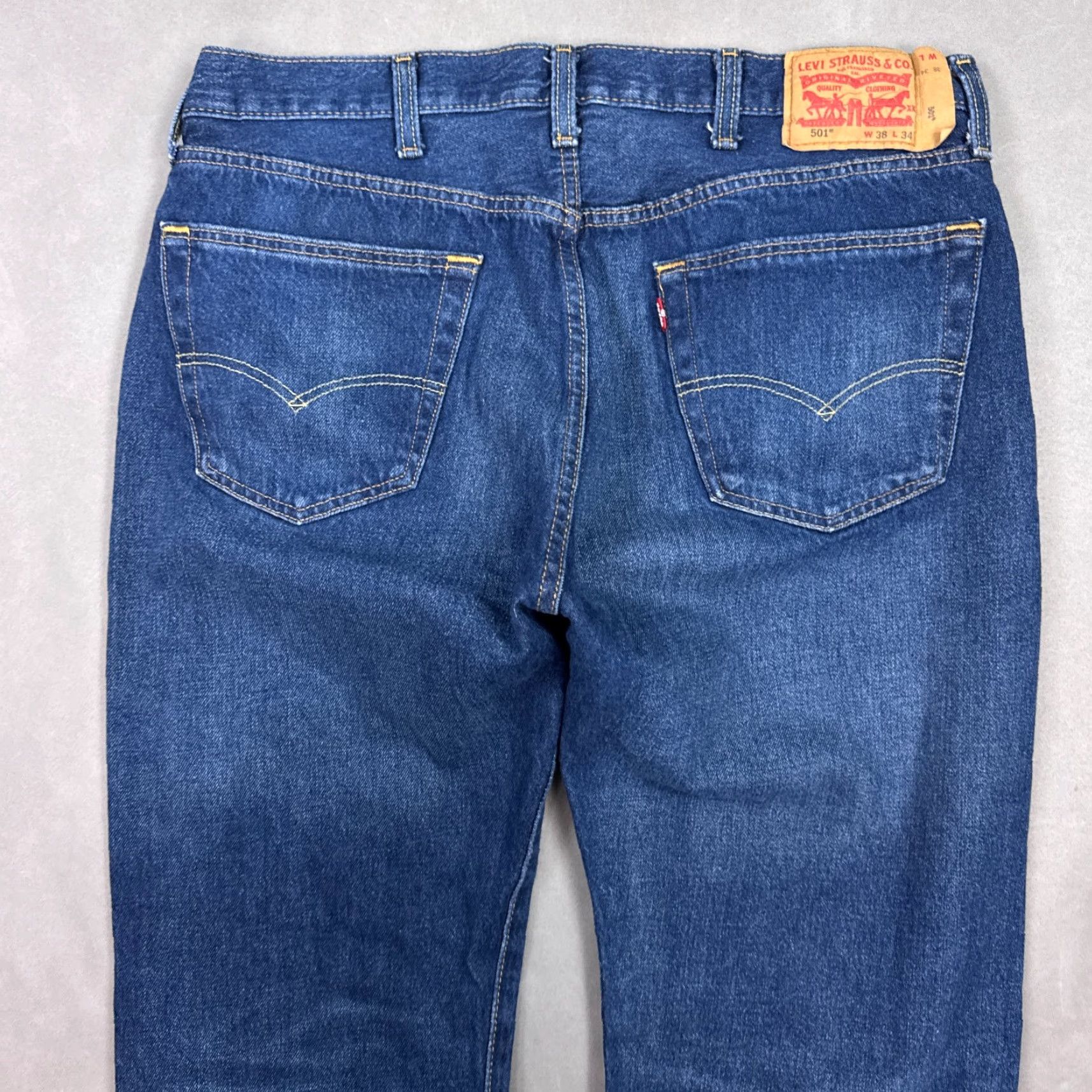Levi's Levi's 501 Jeans Mens 36x34 Blue Denim Button Fly Straight Vintage No N/A Size US 38 / EU 54 - 5 Thumbnail