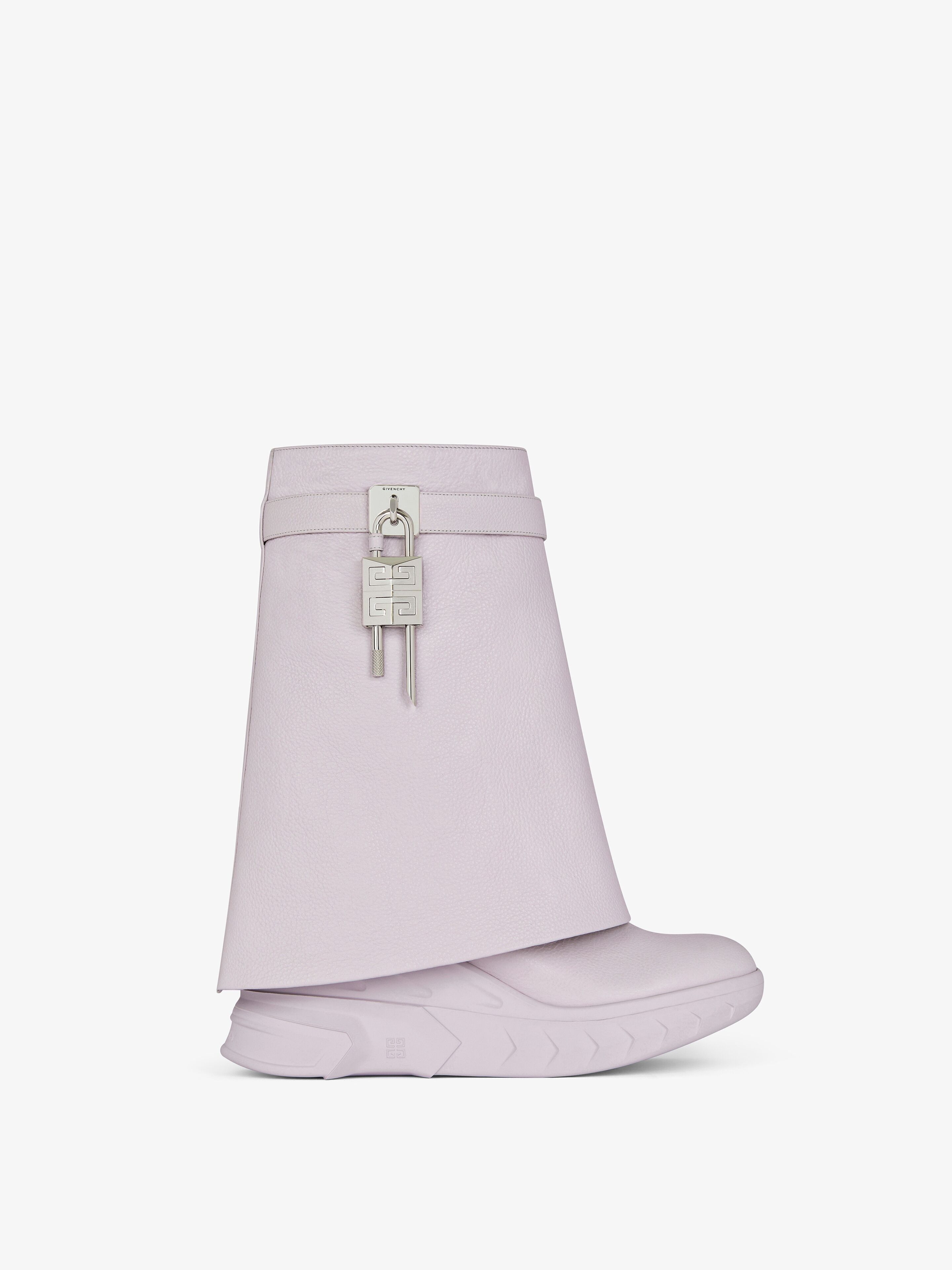 o1srvl11e0525 Shark Lock Ankle Boots Biker Low Wedge Lilac