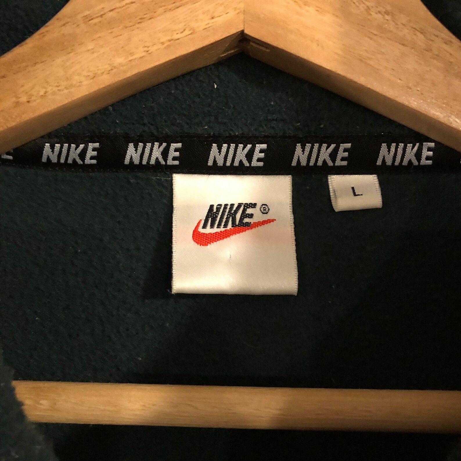 Nike Vintage 90s Green Fleece Sweater Embroidered Swoosh Sherpa Size US L / EU 52-54 / 3 - 4 Thumbnail
