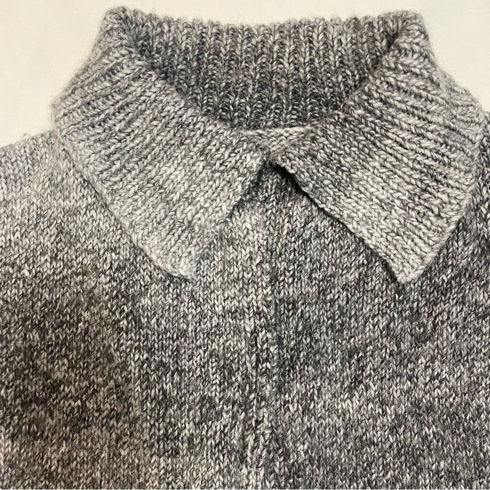 Other Hand Knit Wool Open Front Short Sleeve Grey Ombre Vest Card Size ONE SIZE - 6 Thumbnail