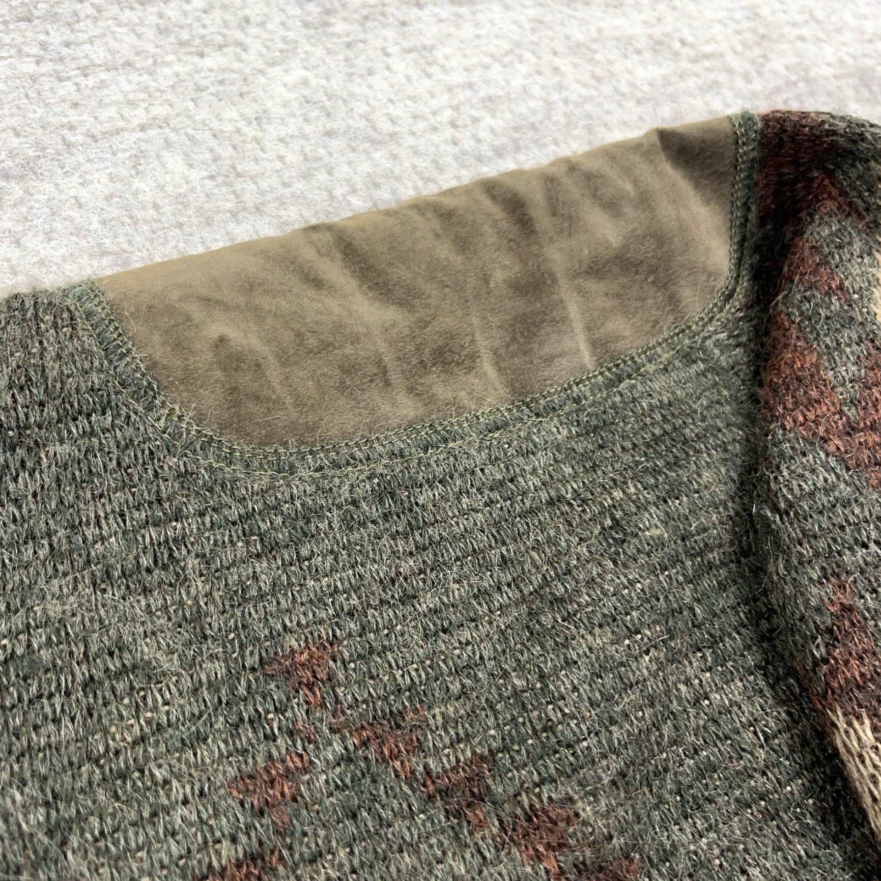 Gustin VINTAGE Dustin Grandpa Sweater Men XL Green Geometric Knit Wool Mohair 80s 90s Patch Pullover Crew Neck Classic Retro Size US XL / EU 56 / 4 - 3 Thumbnail