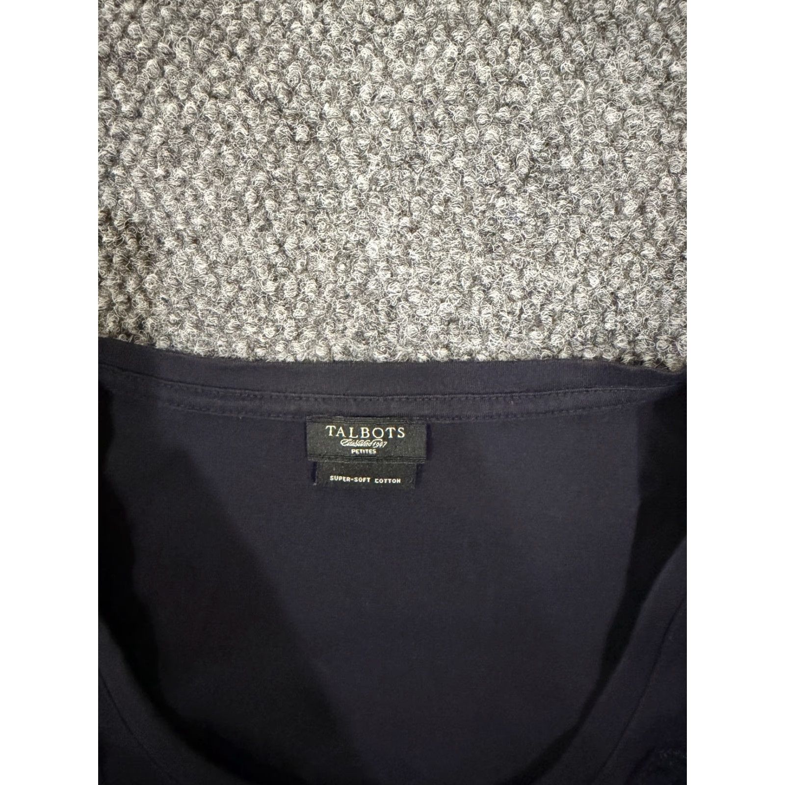 Talbots Talbots Blouse Womens Petite Medium Blue Long Sleeve Embroidered Stretch Casual Shirt Size M / US 6-8 / IT 42-44 - 3 Thumbnail