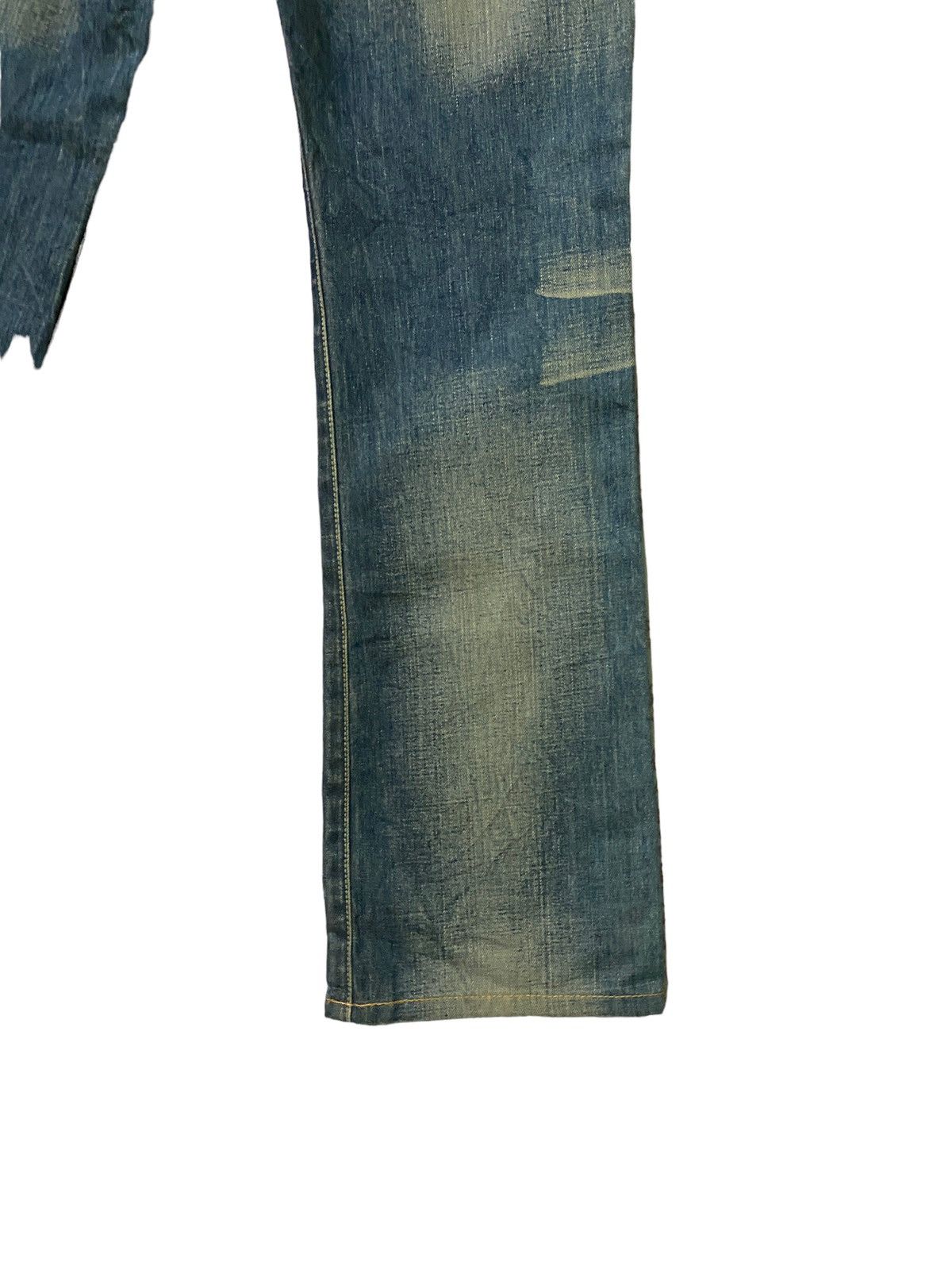 Levi's Levi's 517 Vintage Washed Blue Flared 28 x 31 Japan Made Size US 28 / EU 44 - 13 Thumbnail