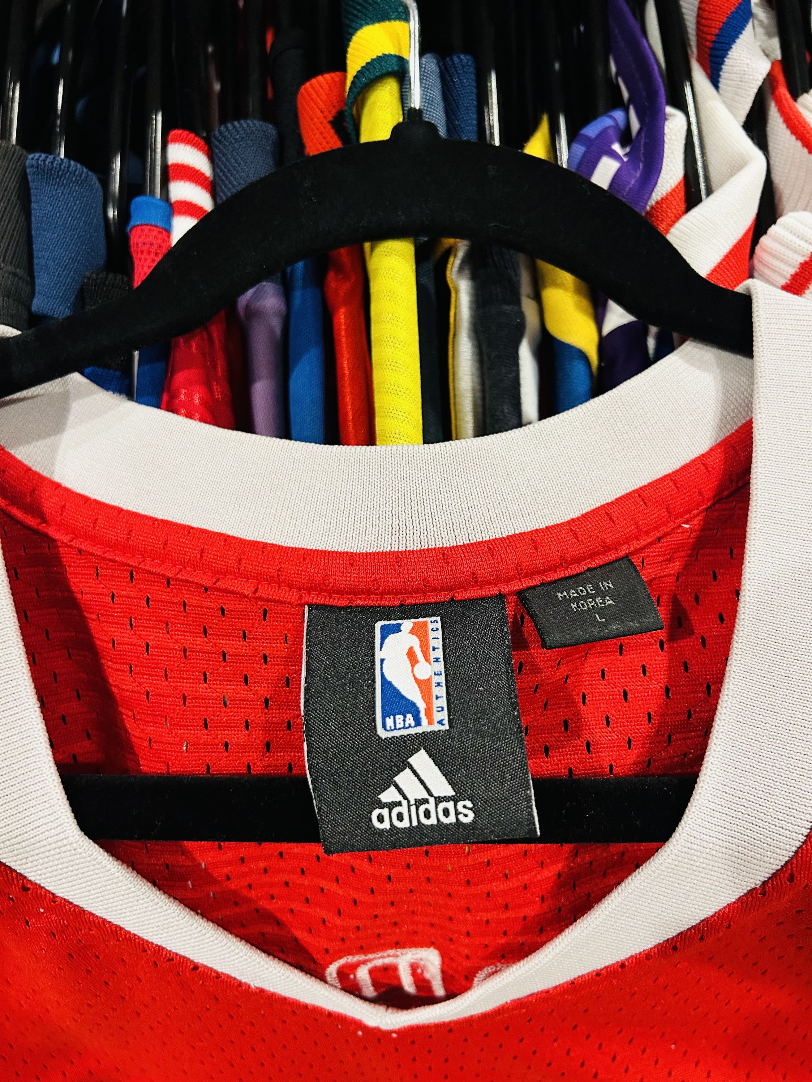 Adidas Rockets Mc Grady jersey Size US L / EU 52-54 / 3 - 4 Thumbnail
