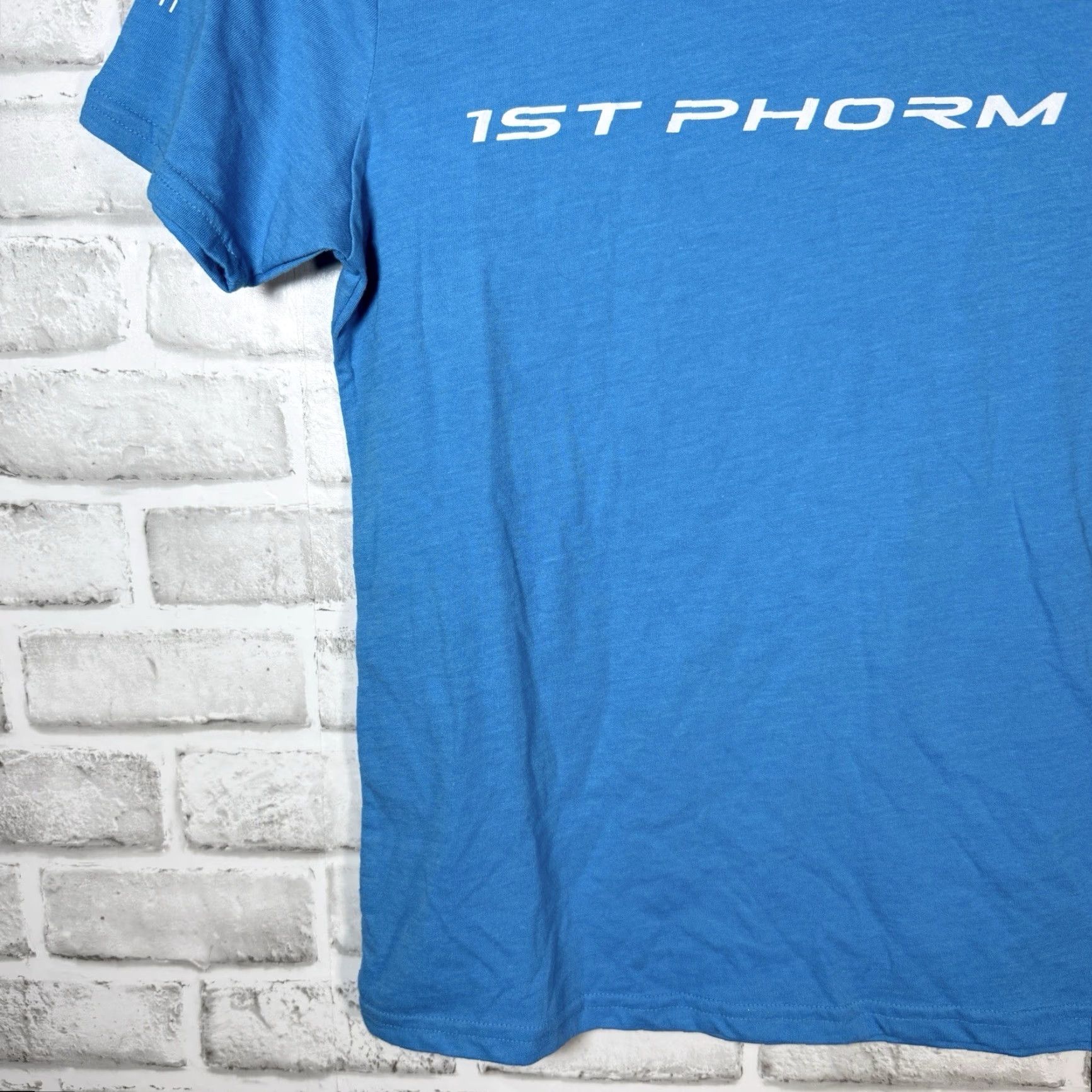 Vintage 1ST PHORM Blue Graphic Tee T-Shirt Unisex Size S Size US S / EU 44-46 / 1 - 3 Thumbnail