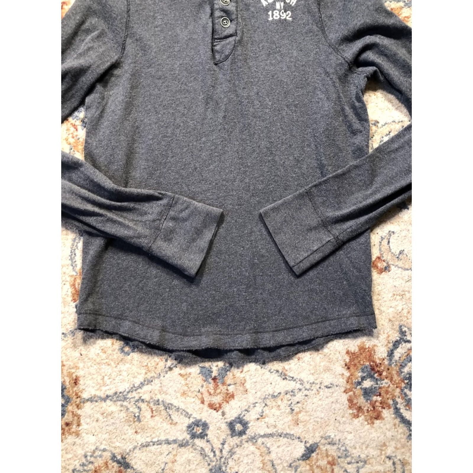 Abercrombie & Fitch Abercrombie & Fitch Shirt Mens 2XL Gray Henley Long Sleeve A&Fitch 1892 Logo Size US XXL / EU 58 / 5 - 5 Thumbnail