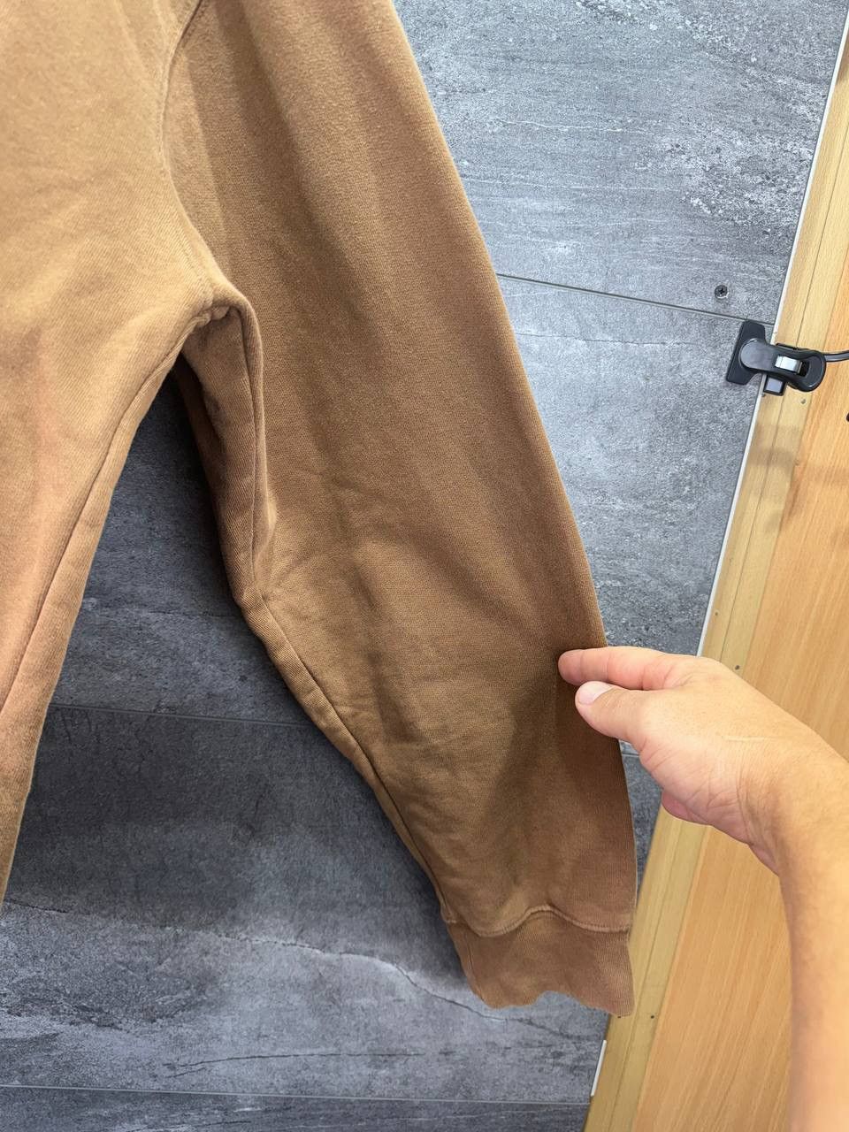 Carhartt CARHARTT HOODED VINTAGE SWEATSHIRT BROWN Mens Size US XL / EU 56 / 4 - 9 Thumbnail