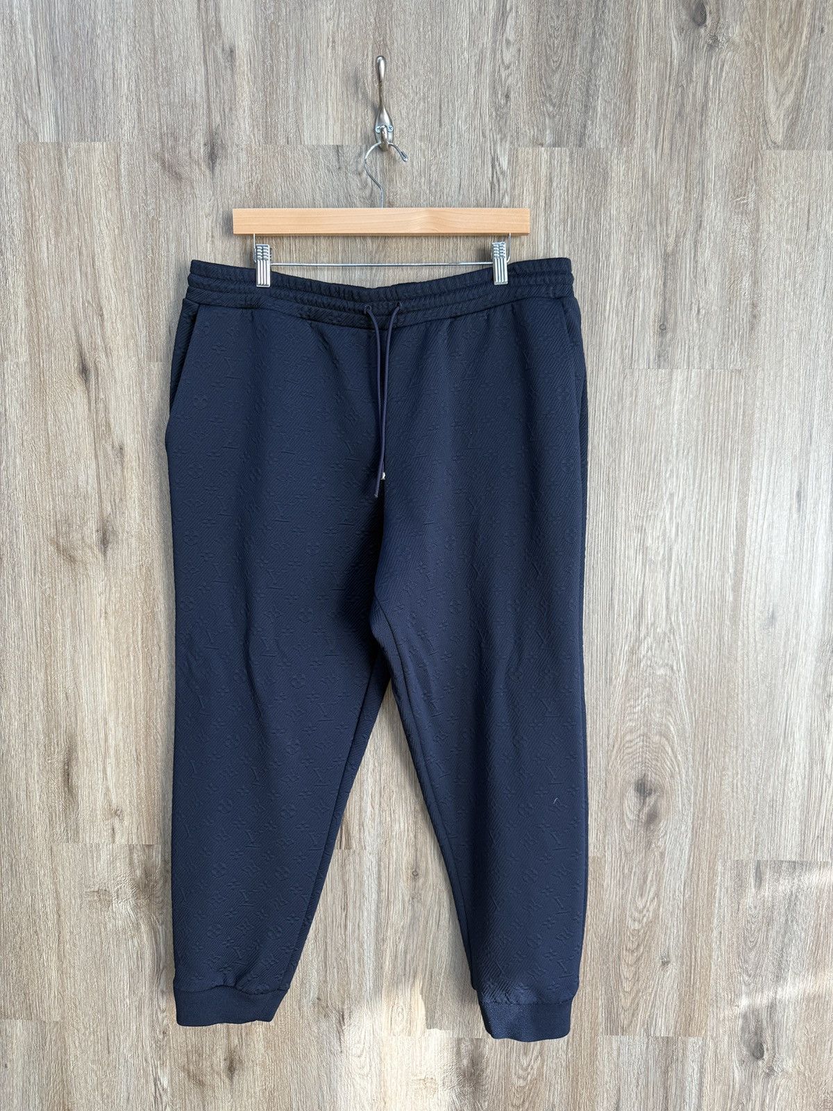Louis Vuitton Louis Vuitton Monogram Sweatpants Size US 41 - 1 Thumbnail