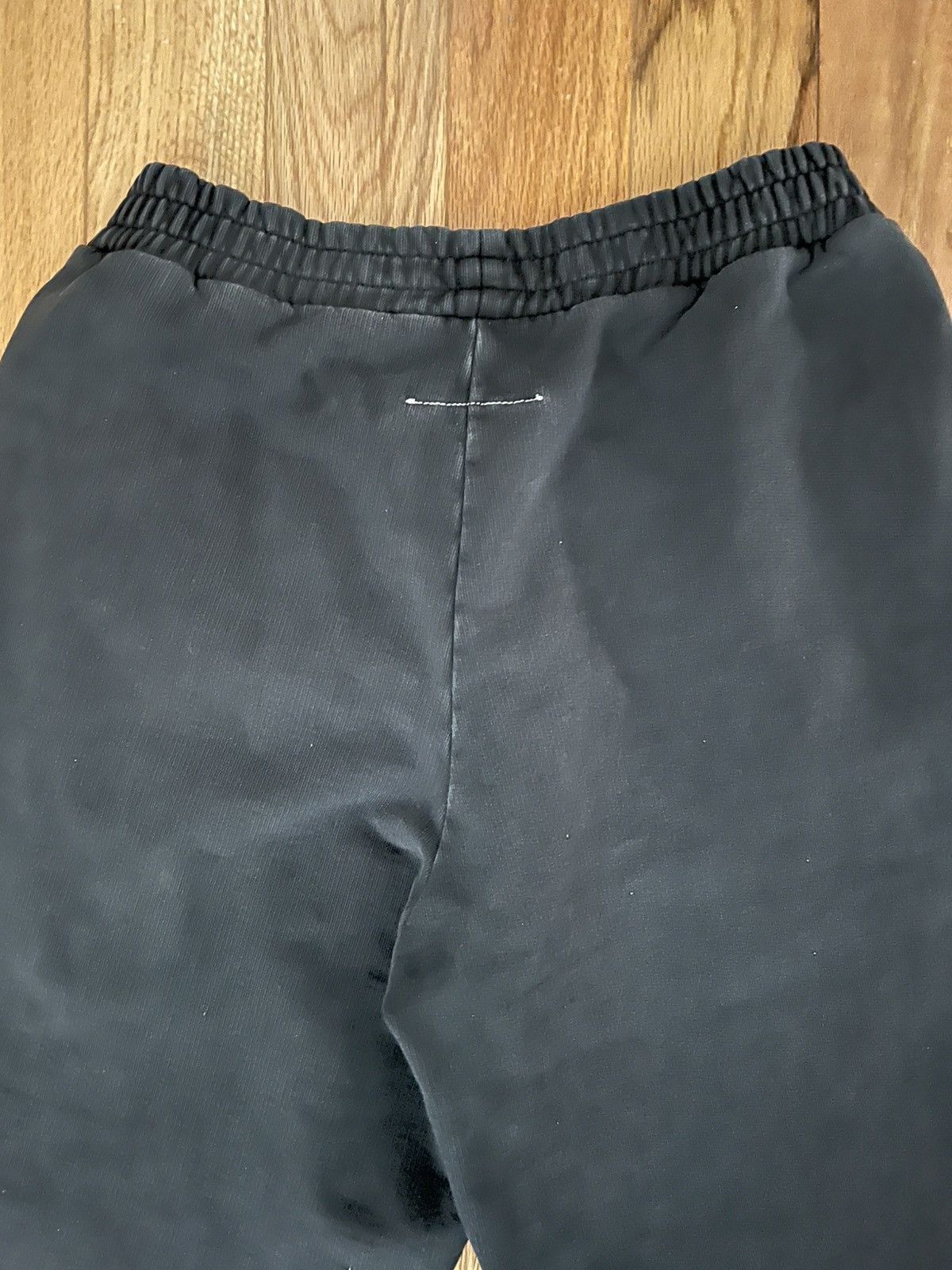 Maison Margiela Maison Margiela MM6 Raw Edge Trim Sweatpants Size US 30 / EU 46 - 3 Thumbnail