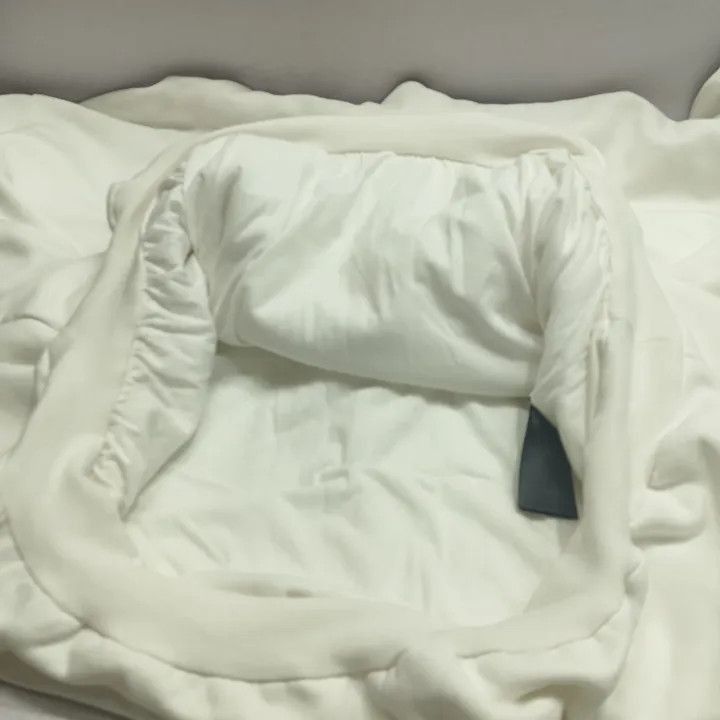 Balenciaga Balenciaga YEEZY x Gap x Balenciaga Hooded Sweatshirt -250 Size US L / EU 52-54 / 3 - 8 Thumbnail