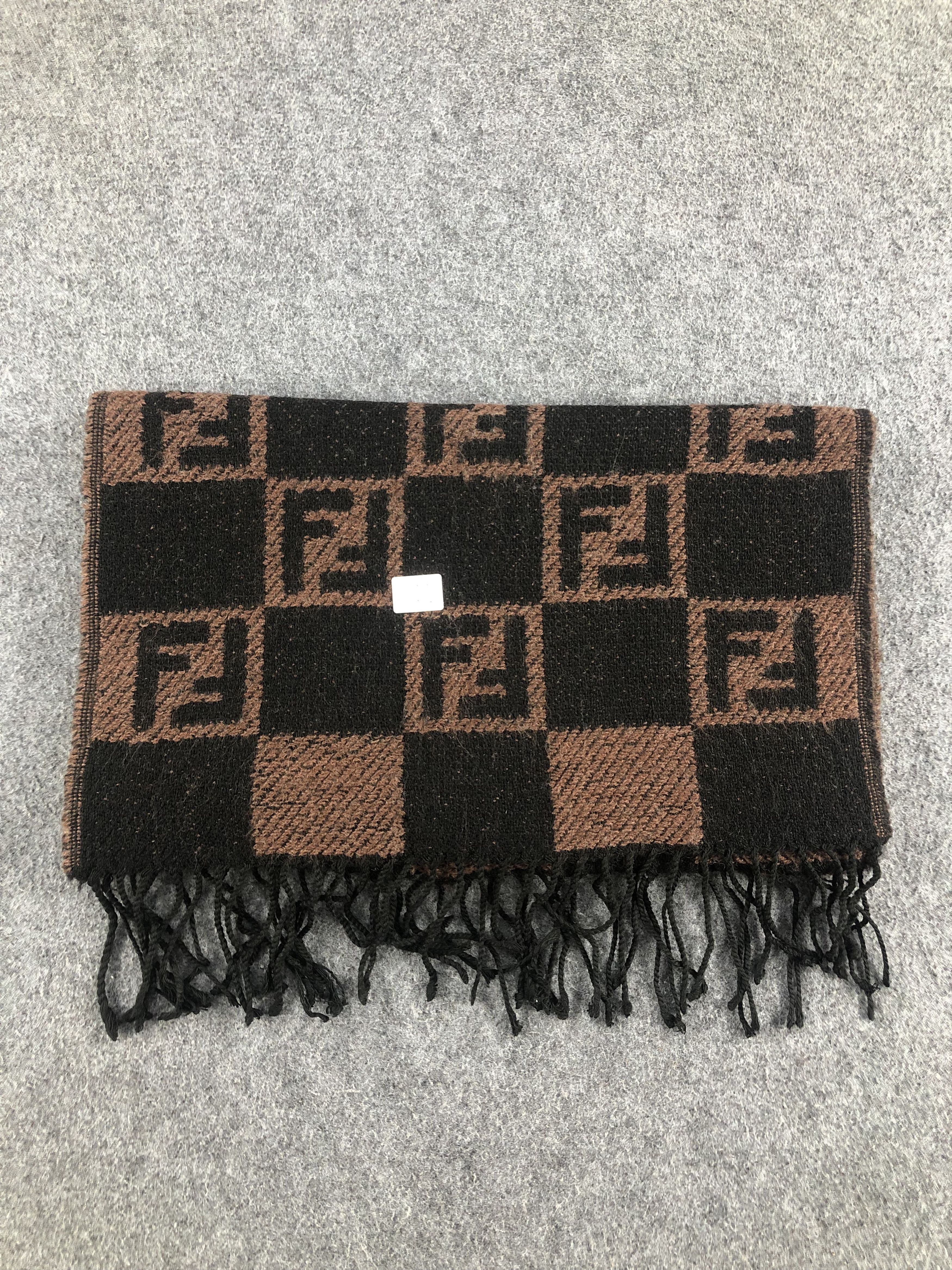 Fendi Fendi Monogram Scarf / Muffler / Neckwear Size ONE SIZE - 9 Thumbnail