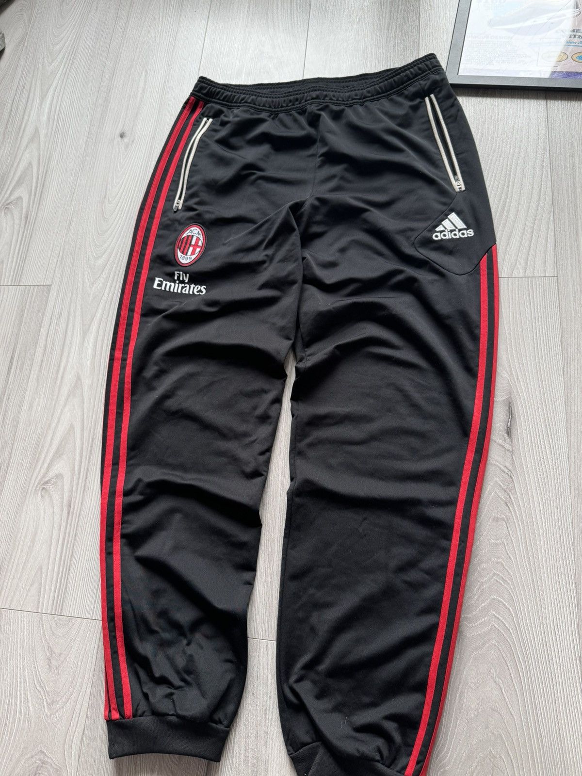 Adidas Milan Adidas football pants sweatpants UCL vintage Size US 42 / EU 58 - 2 Thumbnail
