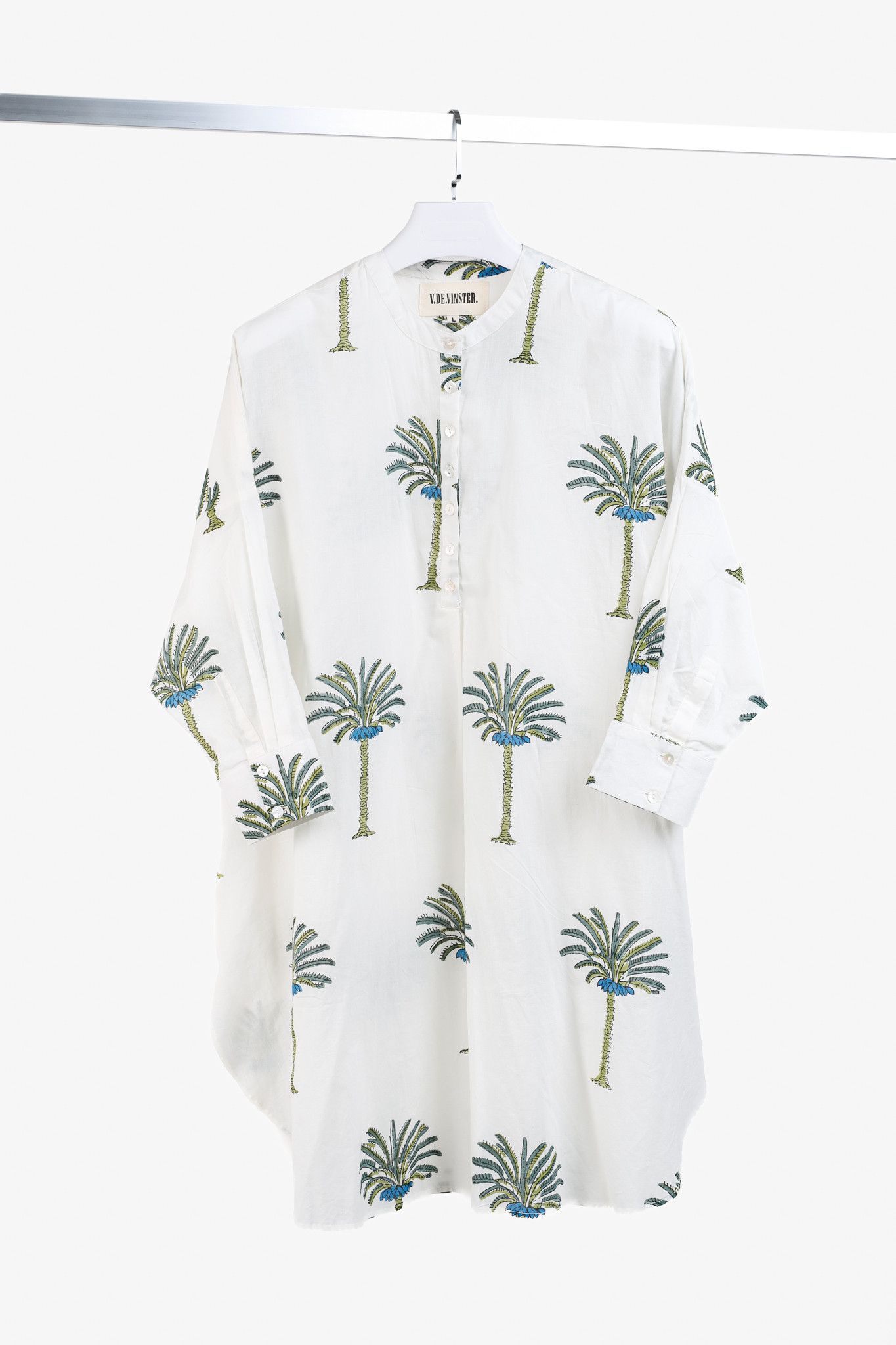 Designer V de Vinster White & Green Oversized Palm Tree Print Tunic Size L / US 10 / IT 46 - 1 Thumbnail