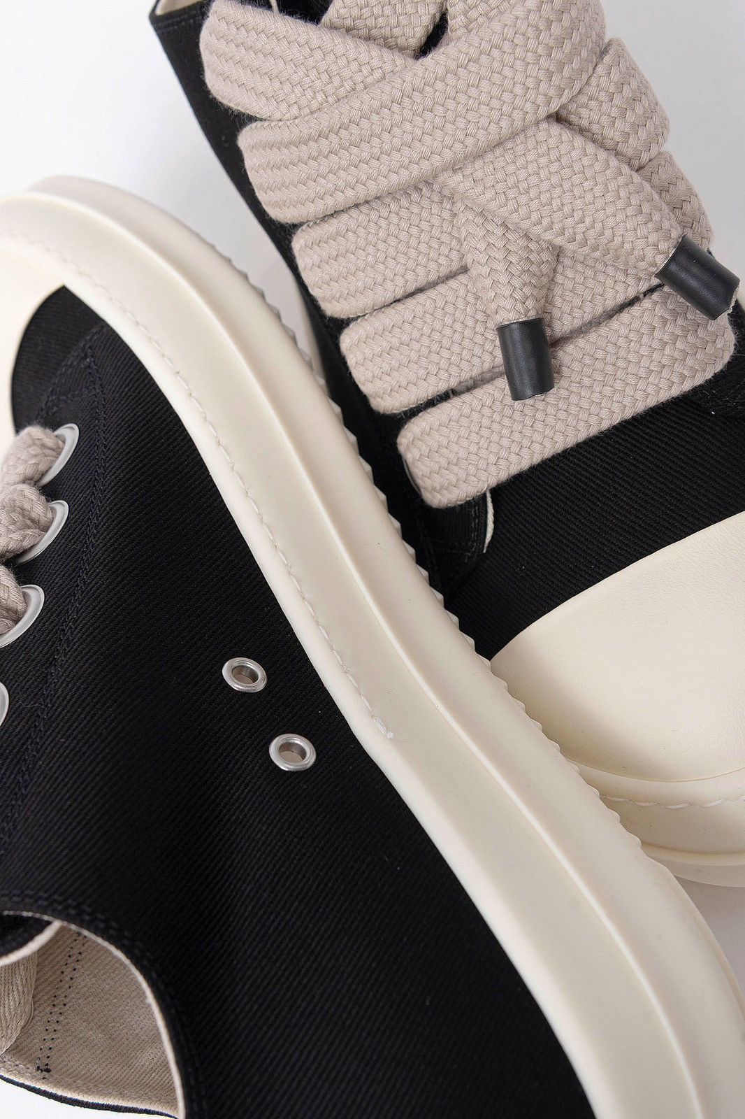Rick Owens Rick Owens Jumbo Lace Low Sneakers Size US 9.5 / EU 42-43 - 4 Thumbnail