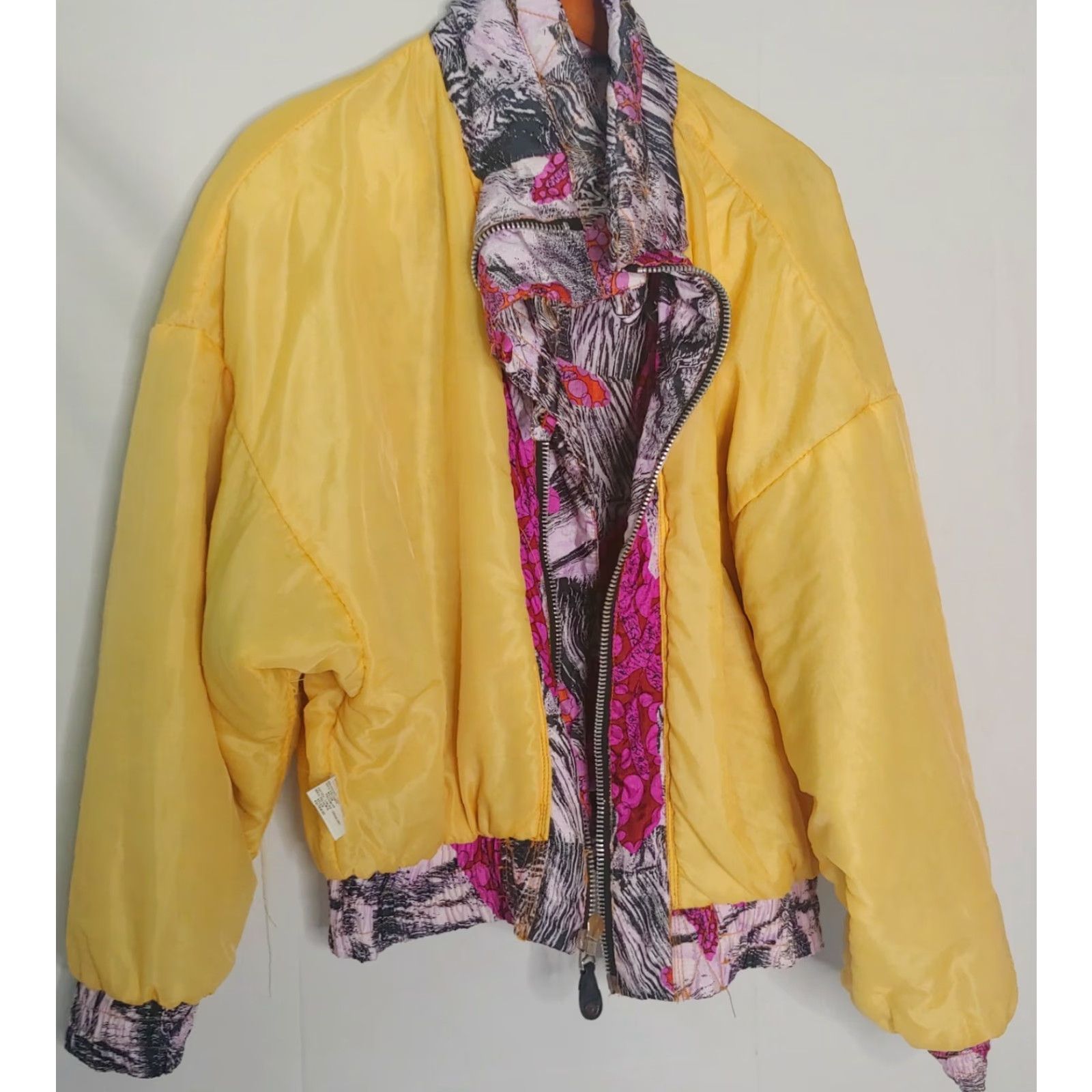 Vintage VINTAGE Fire & Ice Coat Women Ski Jacket All Over Print Abstract Starfish 90s Winter Nylon Polyester Full Zip Size M / US 6-8 / IT 42-44 - 7 Thumbnail